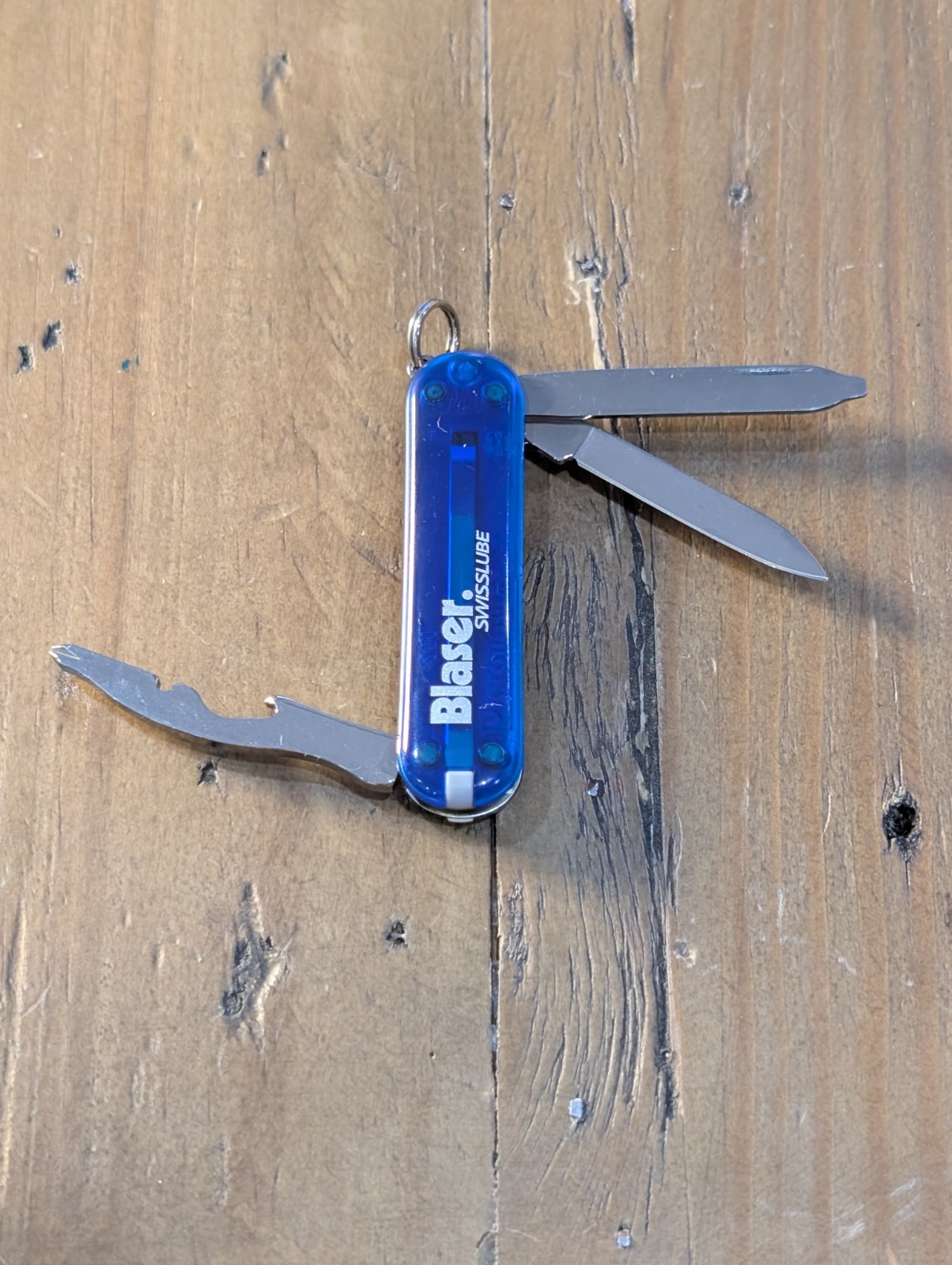 Victorinox – Rally – Translucent Blue w/ Promo- Swiss Army Multi-Tool – BS-105