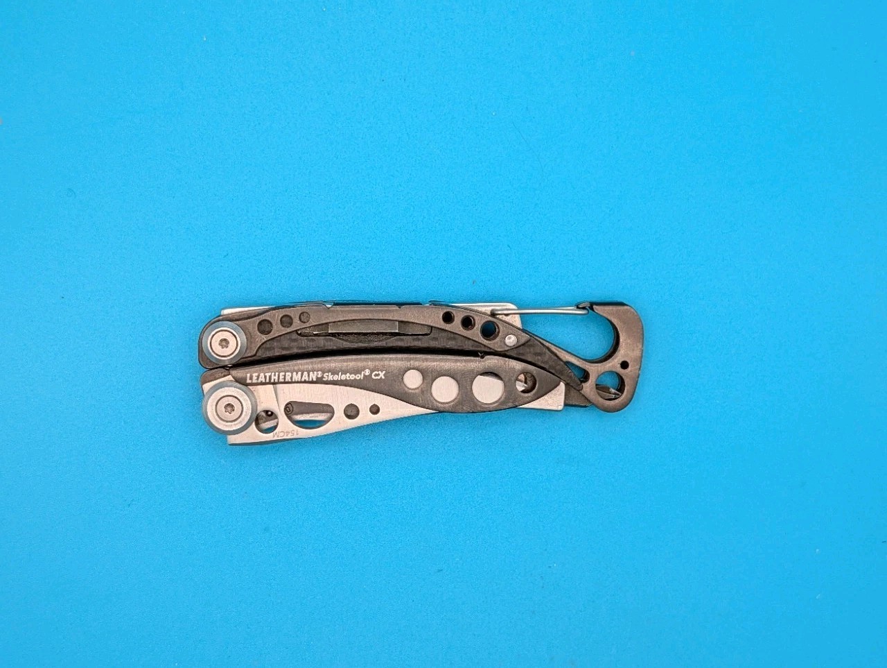 Leatherman Skeletool CX Multitool Plain Edge Knife!