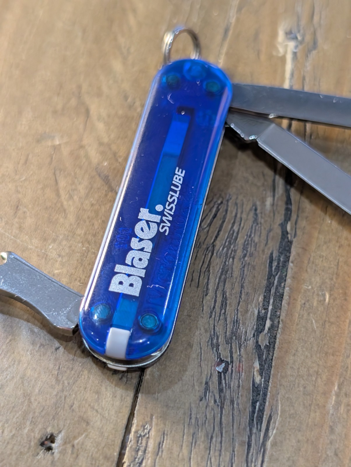 Victorinox – Rally – Translucent Blue w/ Promo- Swiss Army Multi-Tool – BS-105