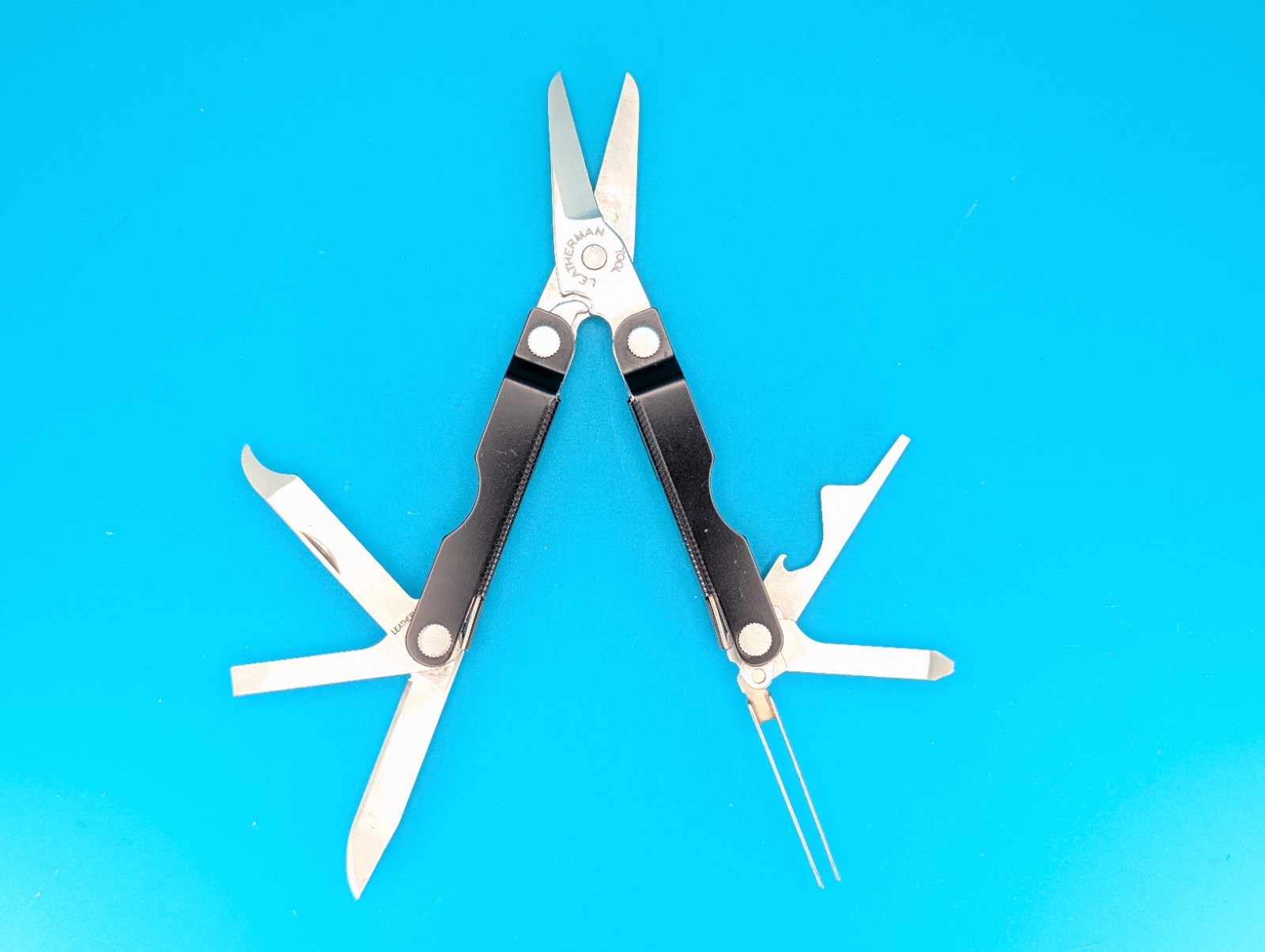 Leatherman Micra Multi-Tool, Knife, Scissors, Key Ring, Black! *MEGGITT*