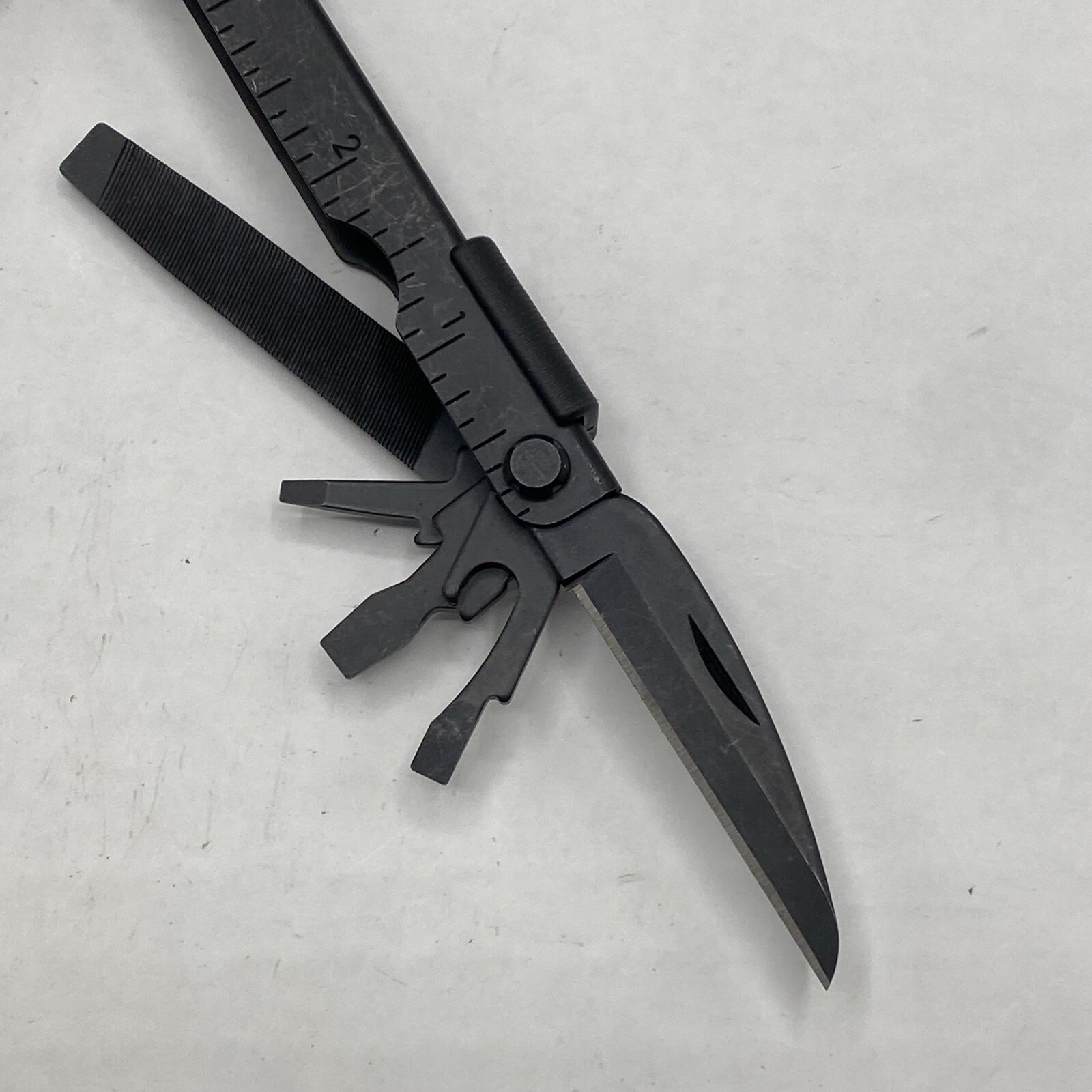 Gerber MP 600, Carbide Cutters, Needlenose – Black