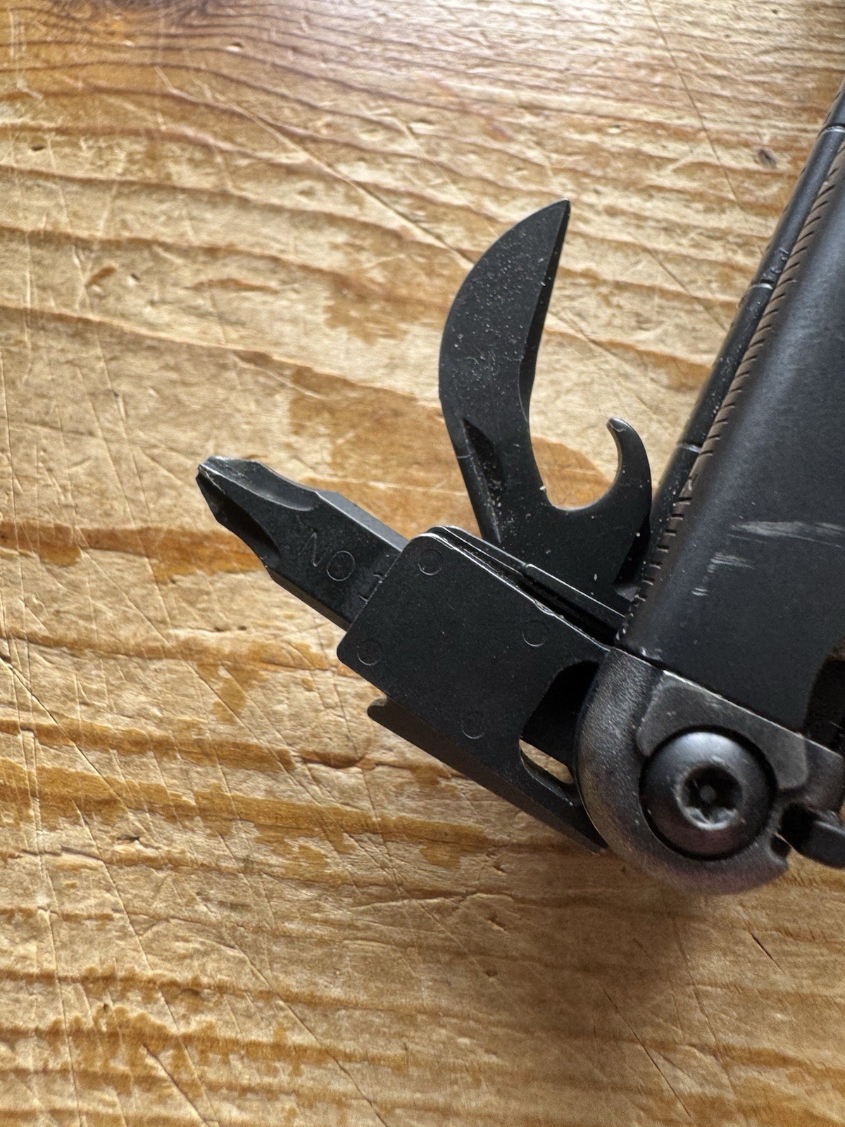 Leatherman Wave / Wave + / Plus Black Oxide Multitool