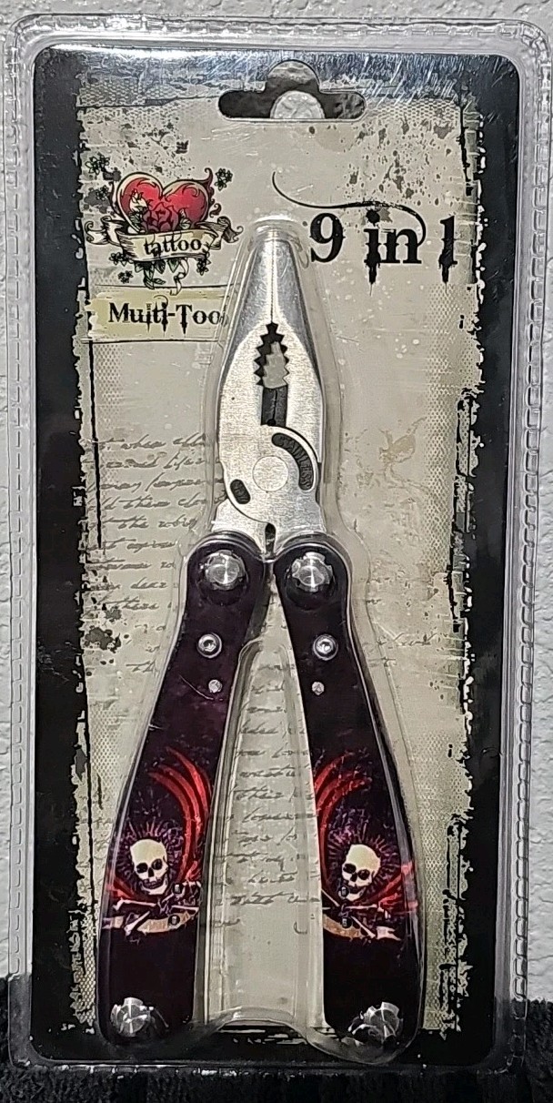 Iron Bridge Tools – Tattoo 9 in 1 Multi Tool – Skulls and crossbones – NIP GK