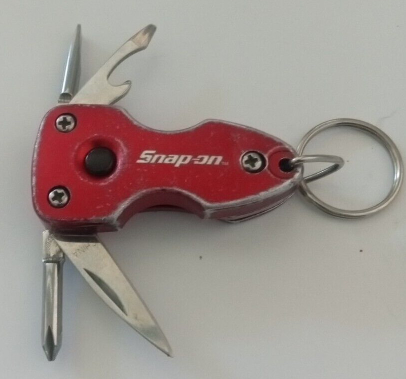 Snap-On Red Multi Tool Keychain Flashlight Knife Bottle Opener