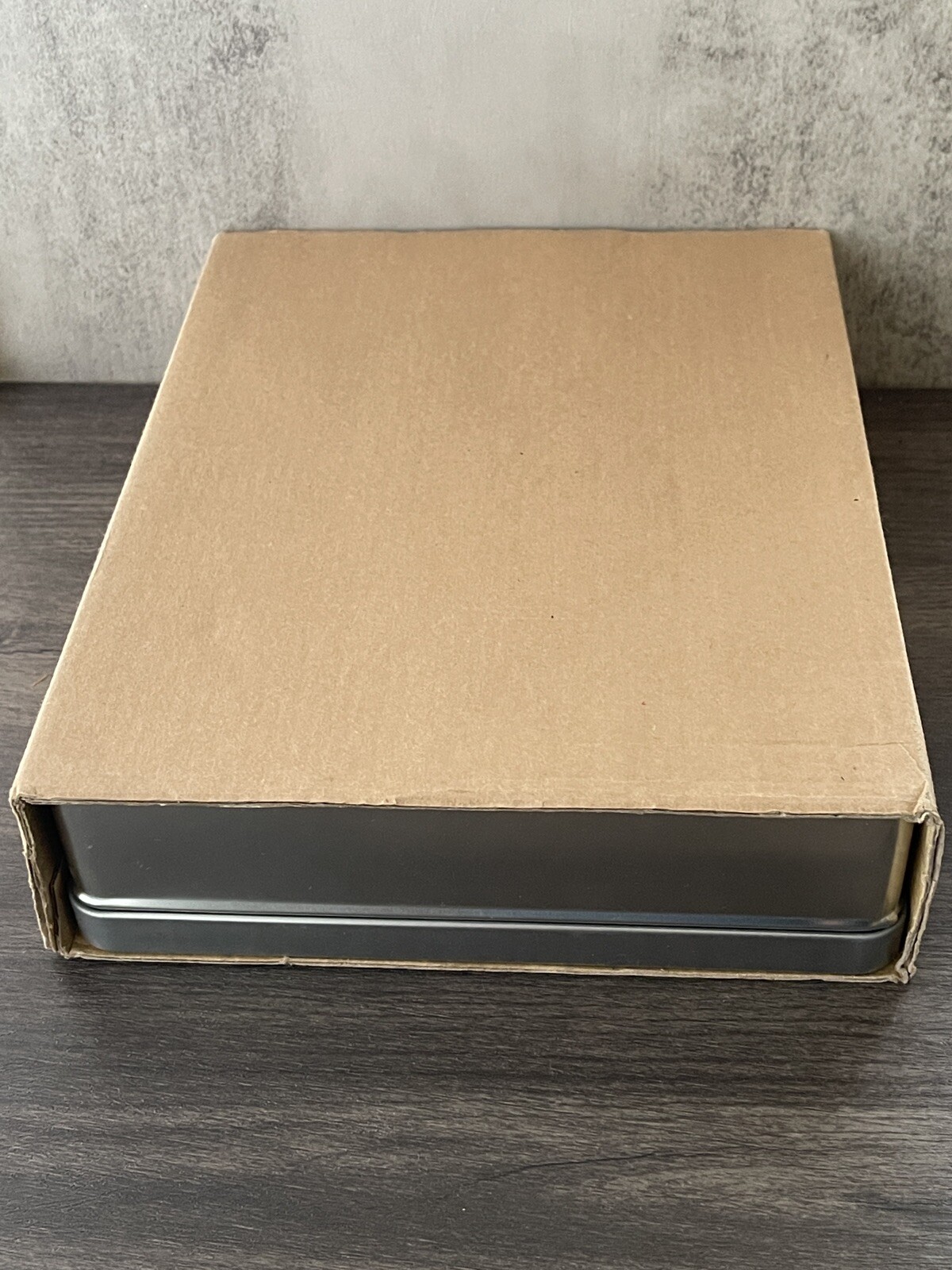 Leatherman Charge AL Multitool in Vintage Metal Gift Box. Made in 2007.