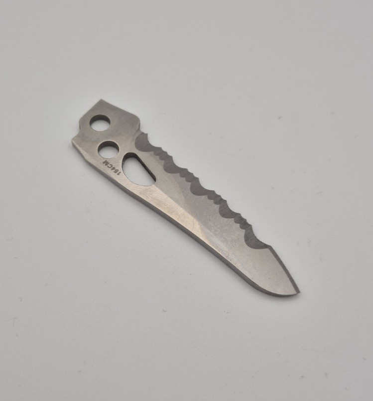 Leatherman Skeletool RX – 154CM Serrated Knife – New & Genuine Mod Parts