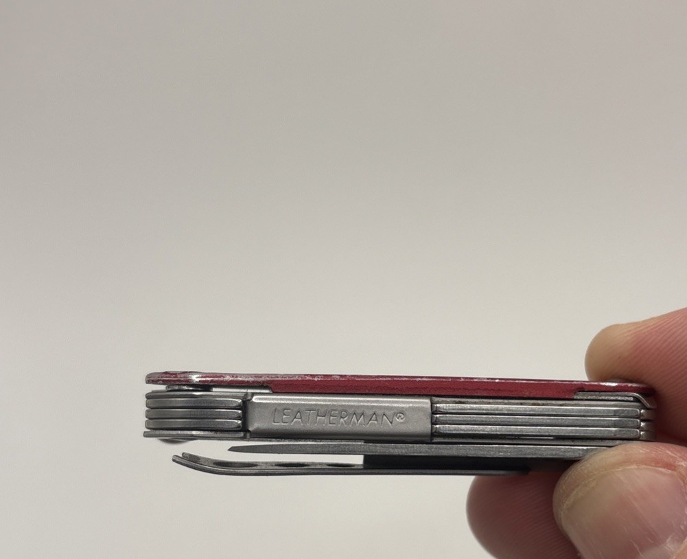 Original Leatherman Style Small Multi-Tool Red w/ Key Ring Retired READ – 4-2