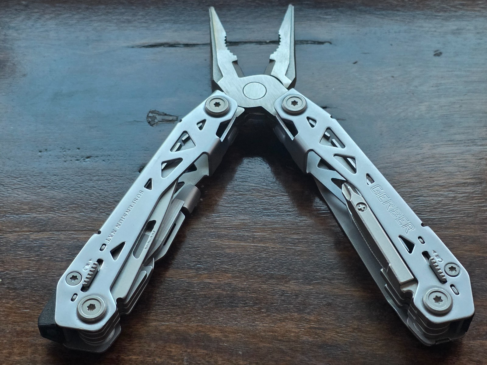 🛠️ Gerber Suspension-NXT 15-Tool Multi-Tool EDC Knife Pliers w/ Pocket Clip