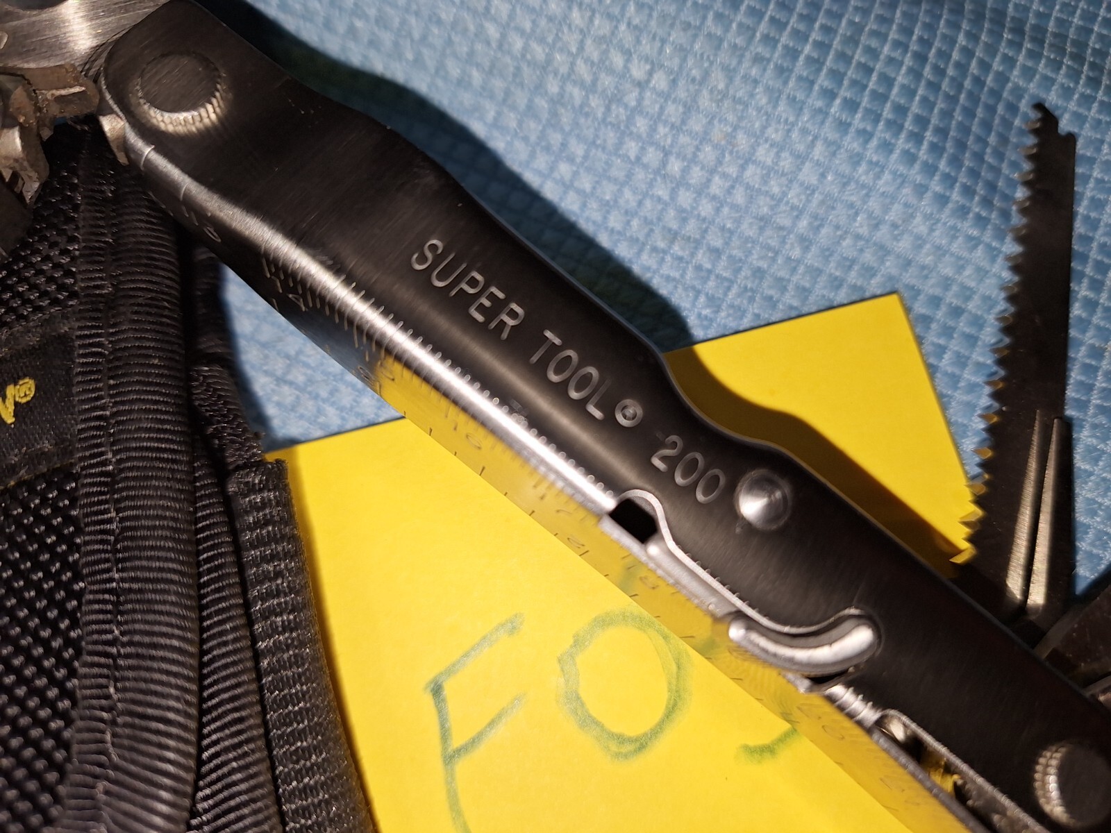 1 LEATHERMAN 200 U.S.A. Multi Tool EXCELLENT lot F03