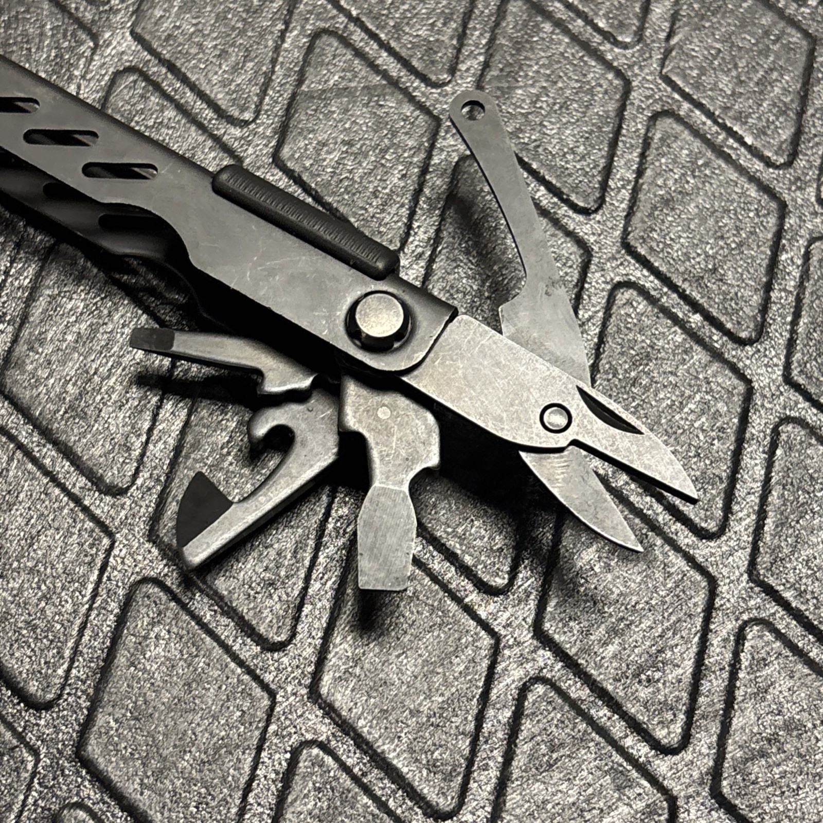 Gerber MP400 Multi Tool Multi-Plier, Black, Nice!