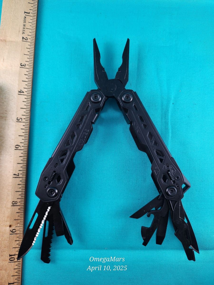 Gerber Multitool Suspension, NXT, Truss, Brand new looking and feeling