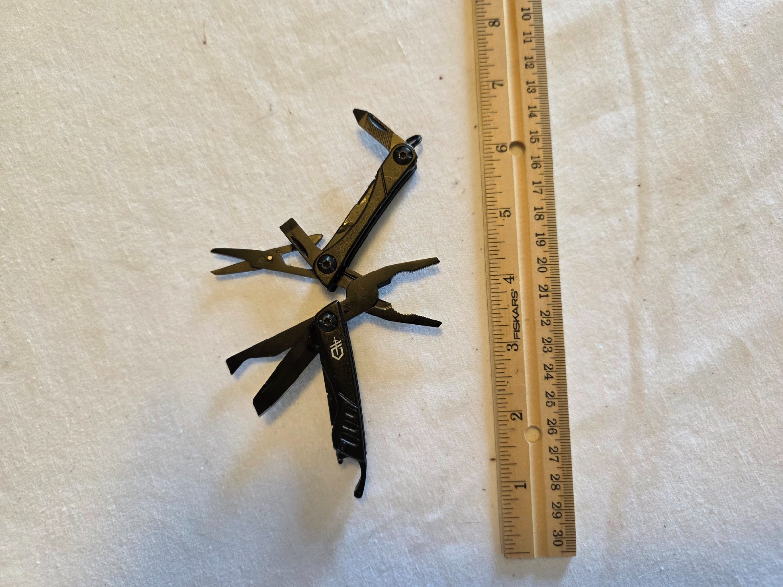 MT2601-021 – 3x Gerber Mini Multi-Tools + Case Free Shipping Used