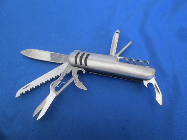 Multi-Tool Pocketknife Stainless Steel with 11 Tools 2″ Blade
