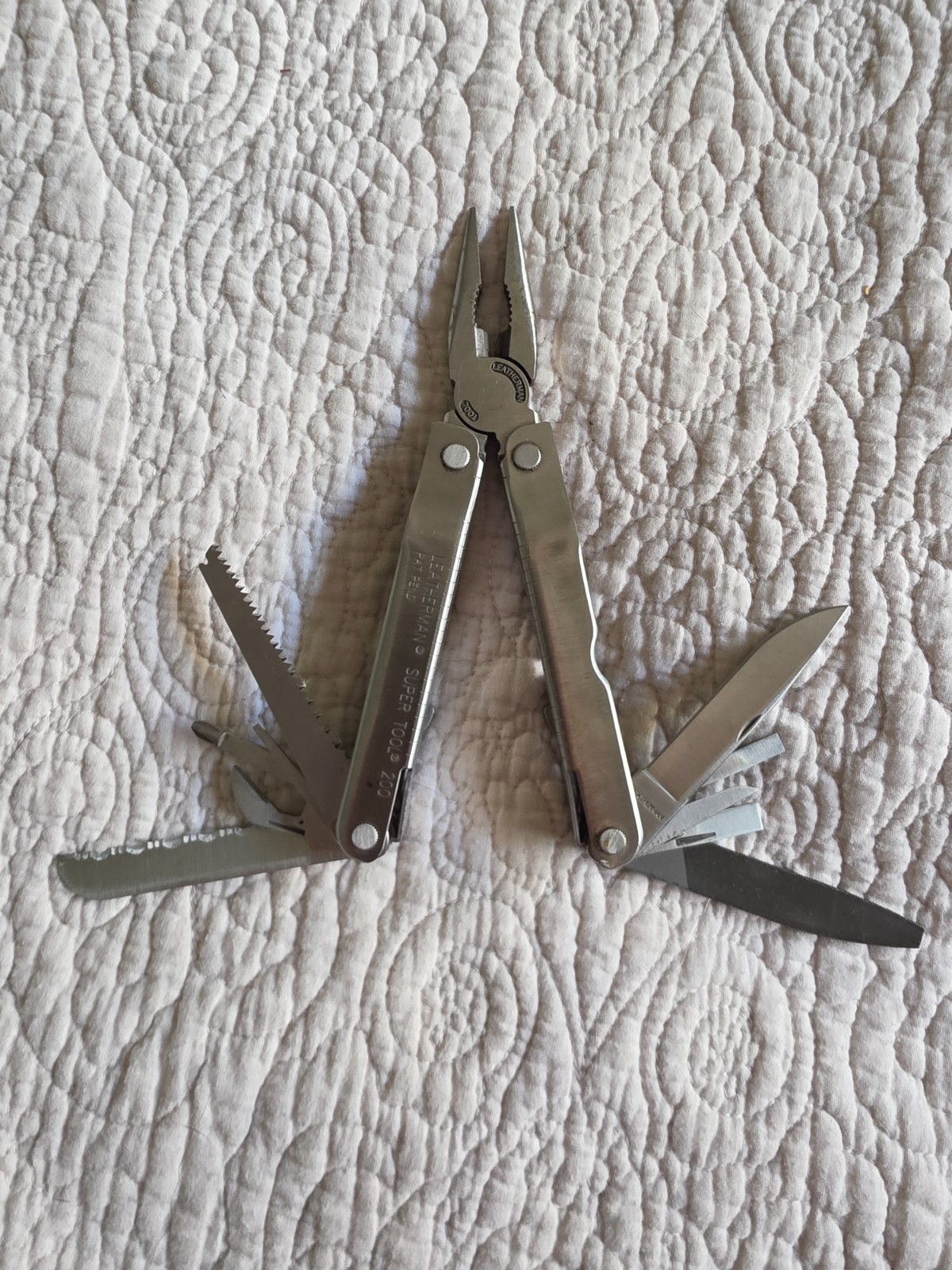 Leatherman Supertool 200 w/Leather Sheath Discontinue Retired Great condition