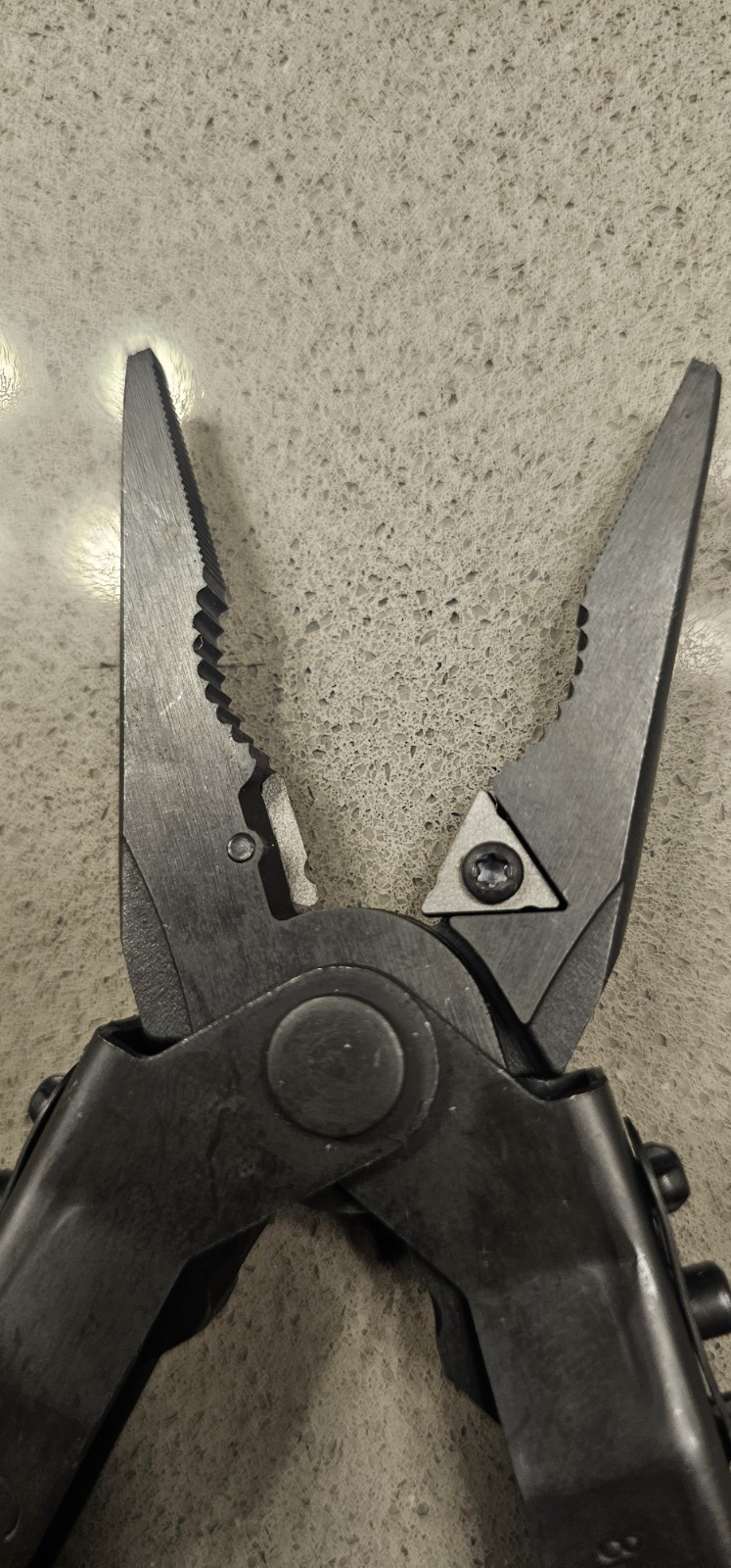 Gerber MP 600 Black Multi-Plier 600 with Allen Wrench and Tan MOLLE Sheath