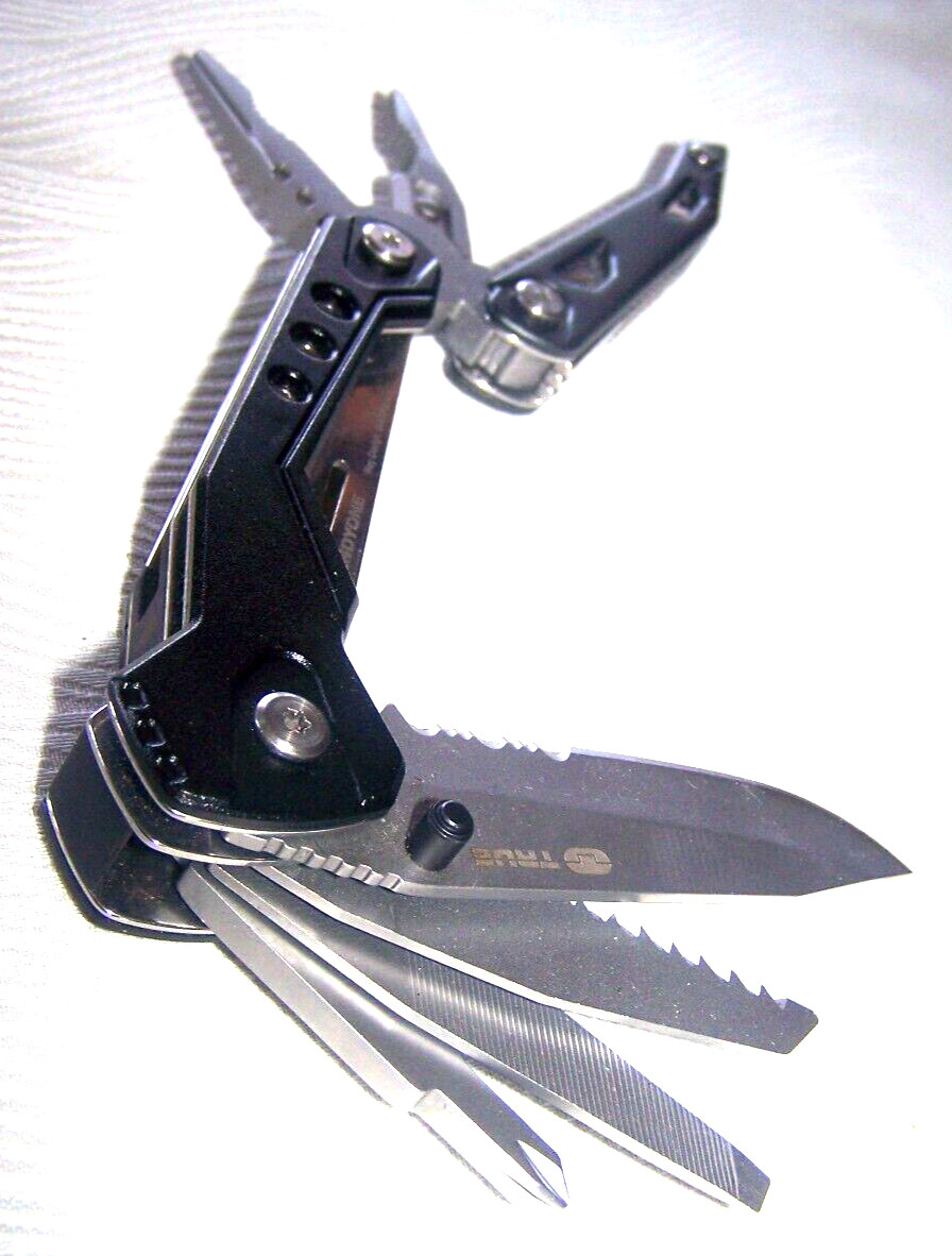 True Utility Handyone 18-in-1 Handy Multi Tool Knife Pliers