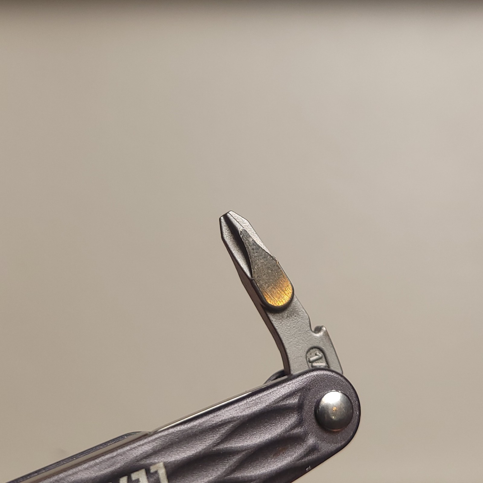 Leatherman Juice C2 Granite Gray Multi Tool Multi Plier Folding Pocket Knife