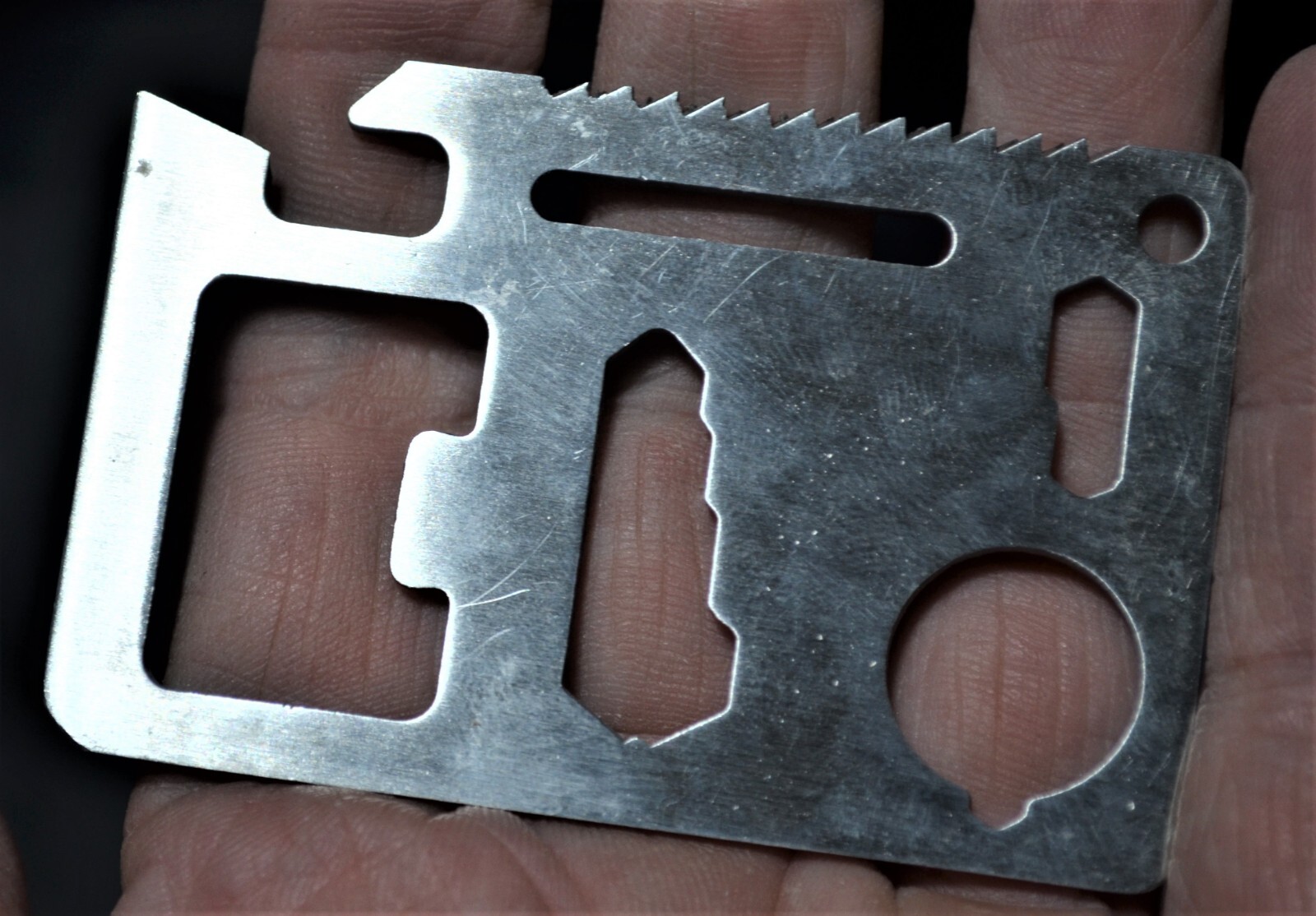 SE Wallet Multi Survival Tool Stainless Steel Credit Card Size Thin 11 in 1