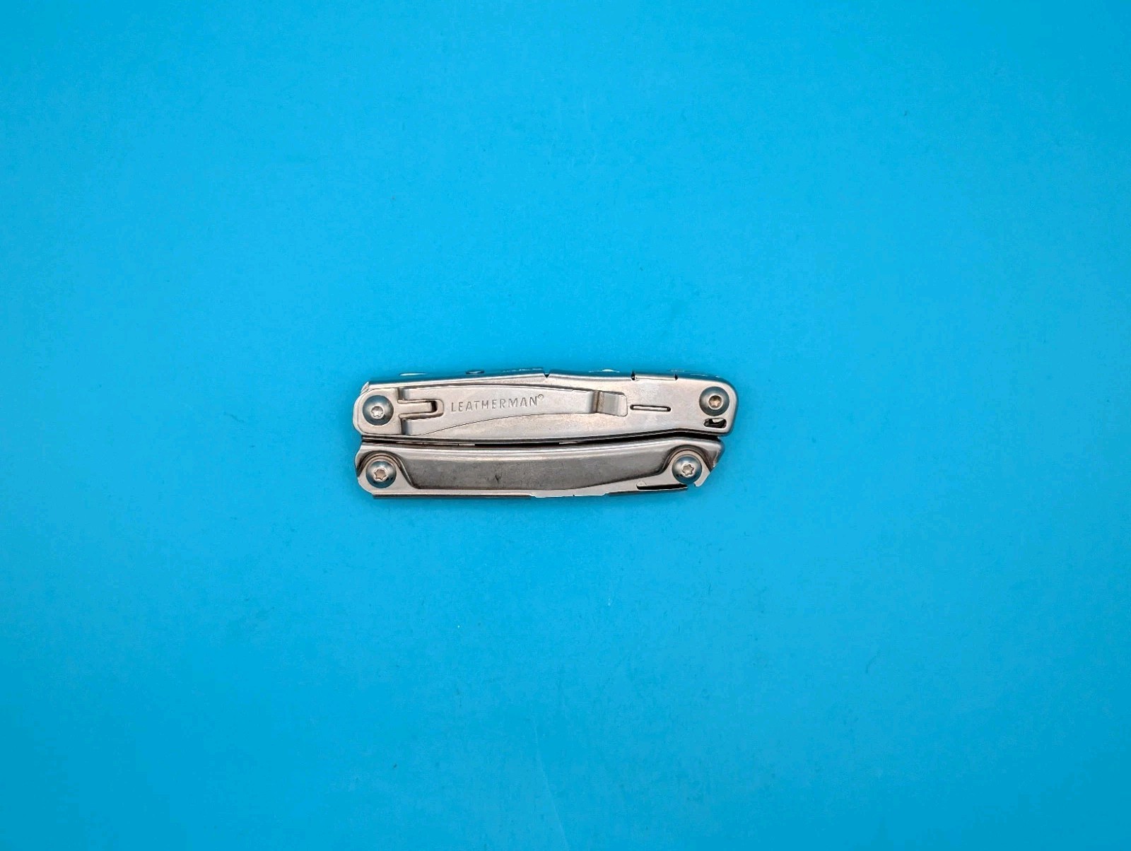 Leatherman Bolster 13 Tool Stainless Steel Multi-Tool!