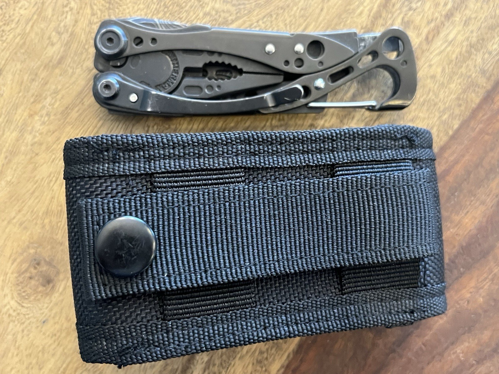 2021 Leatherman Skeletool MultiTool Black Oxide SUPER NICE!! w/New Nylon Sheath