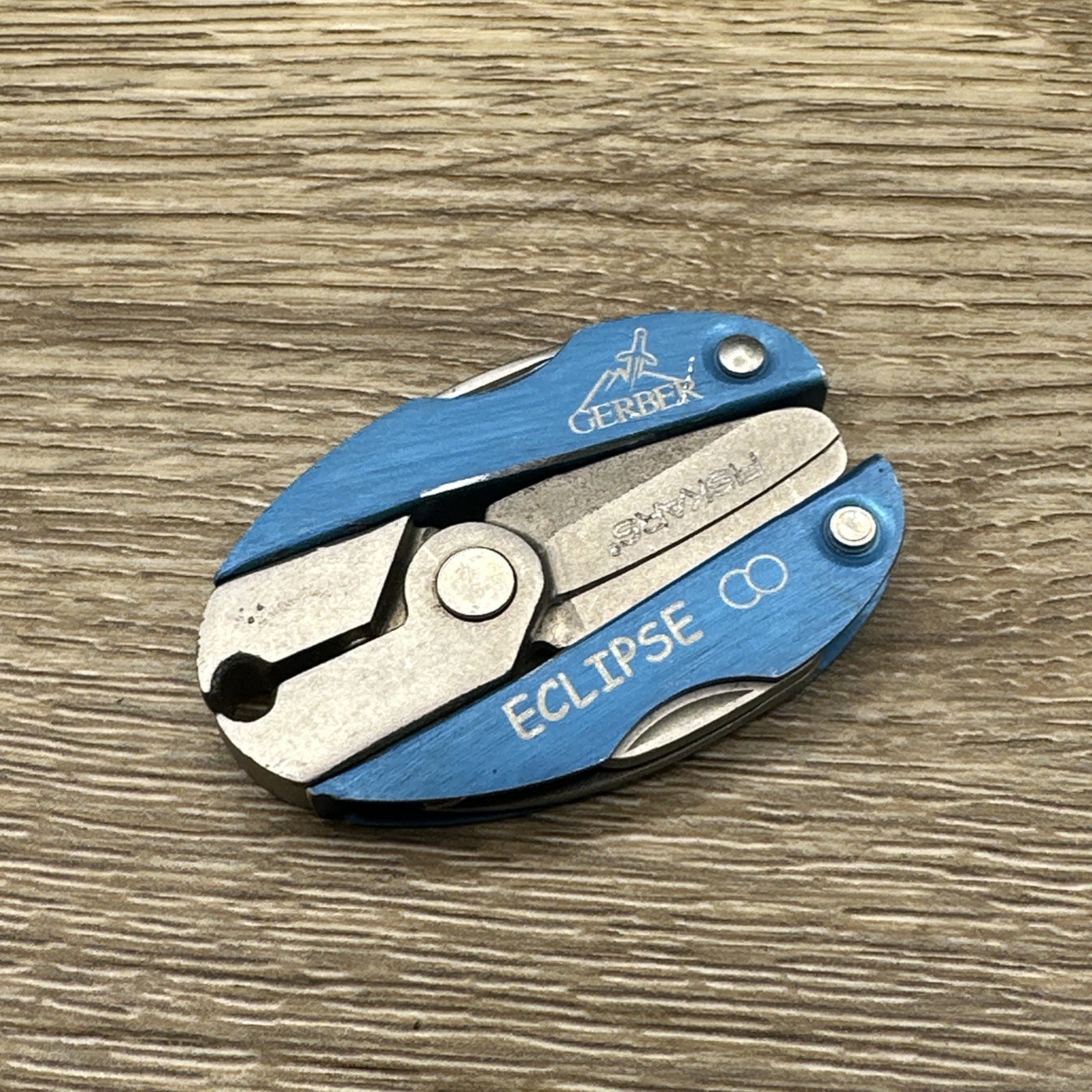 Gerber Eclipse Fiskars Multitool Scissors File Knife Screwdriver Bottle Opener