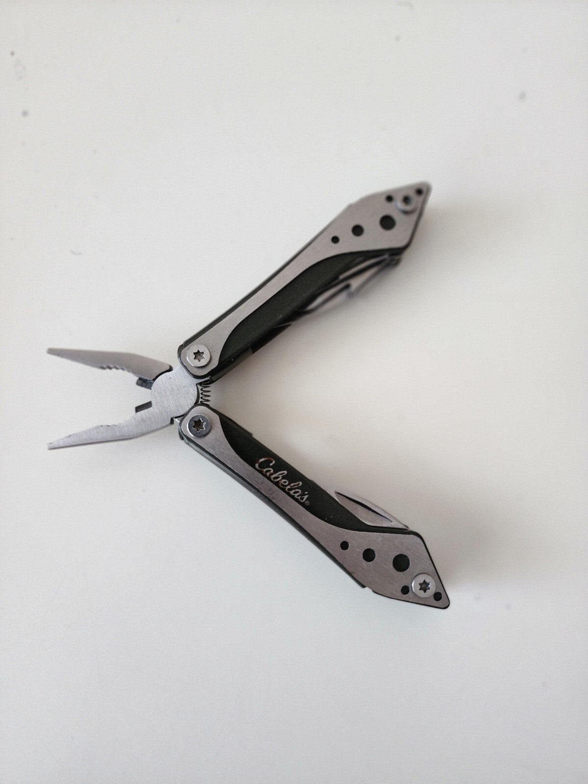 Cabella’s Silver multitool