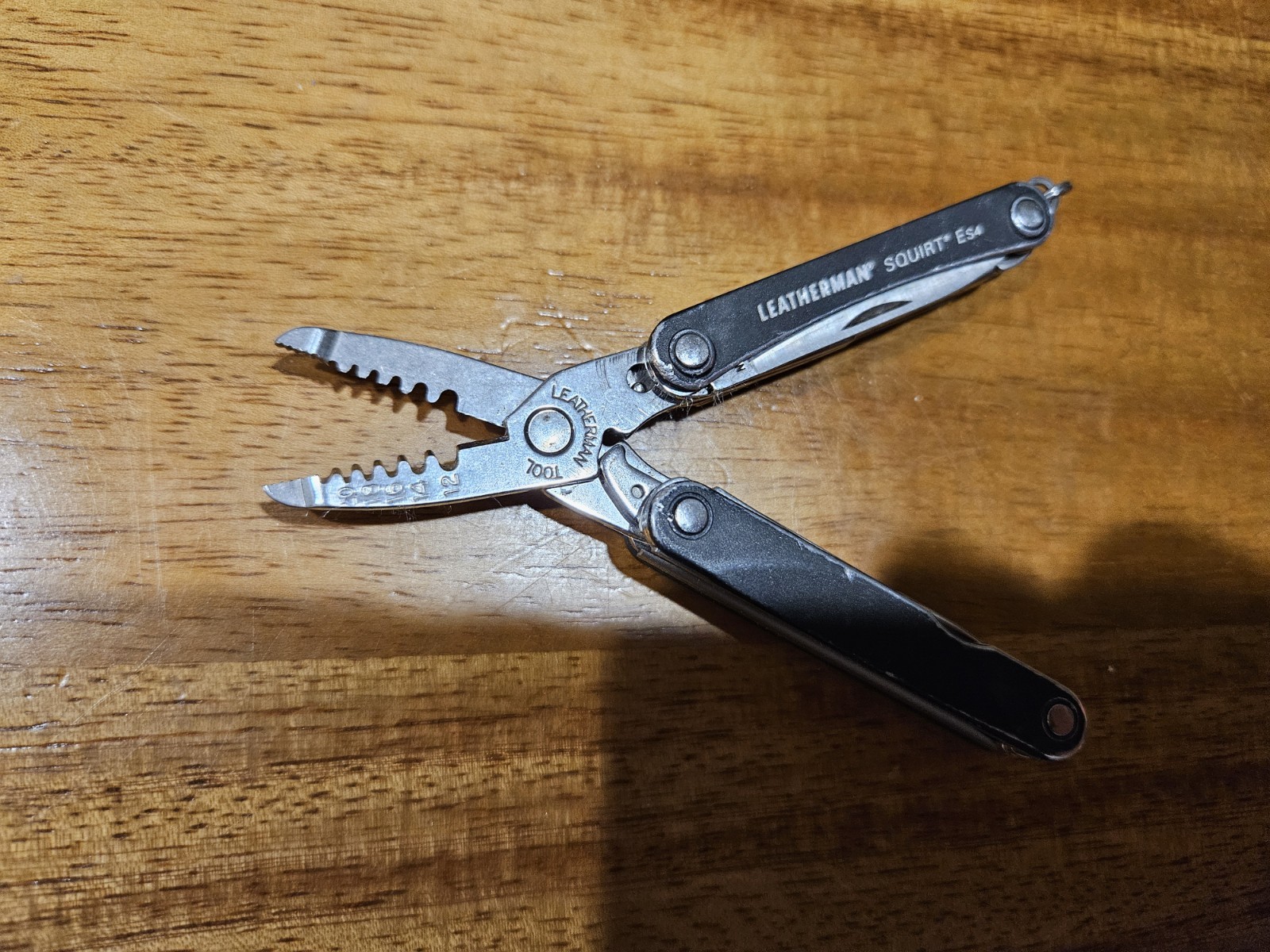Leatherman SQUIRT ES4 electrician’s multitool black super rare discontinued