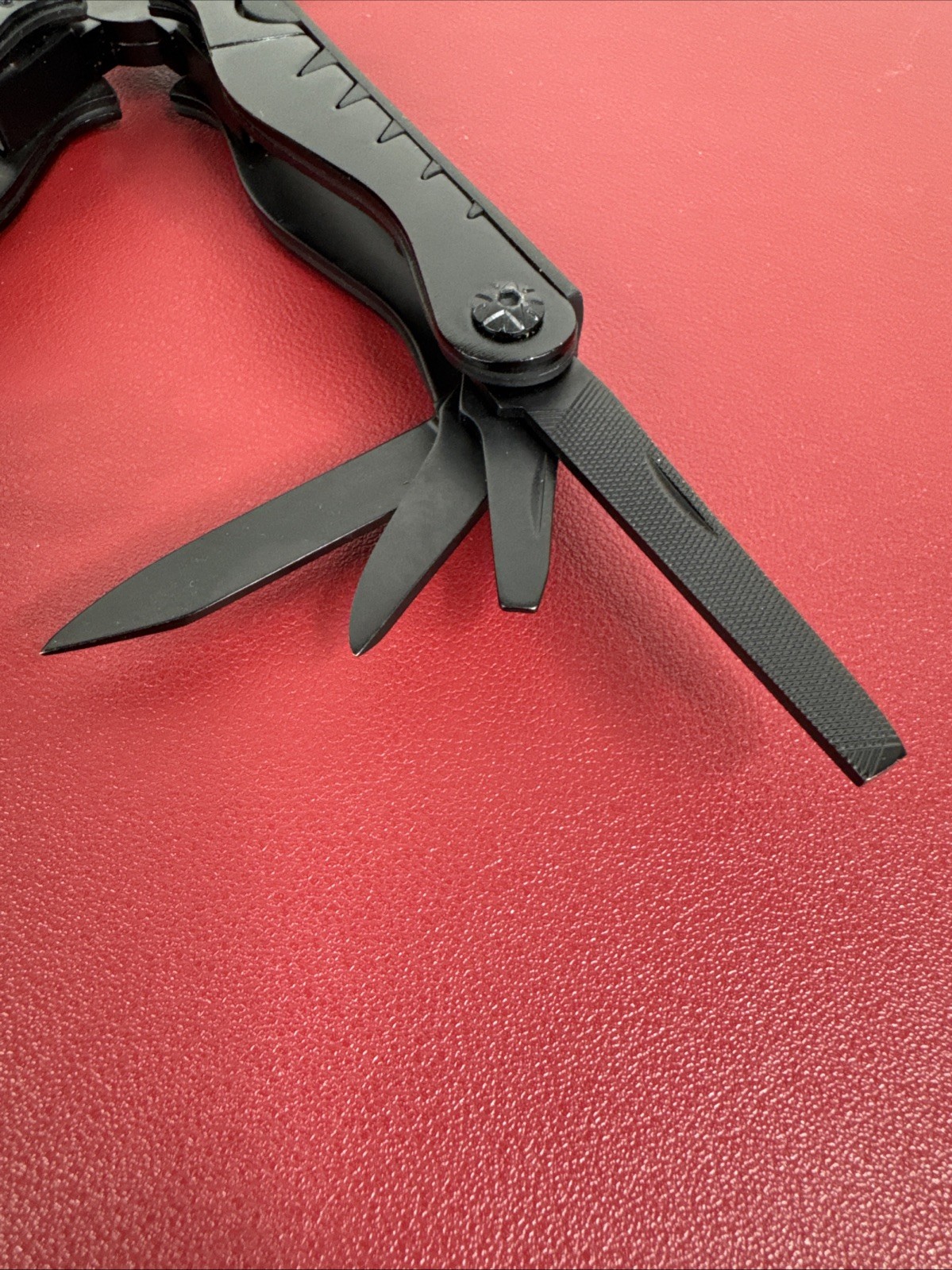 Black Schrade Tough Multi-Tool w 9 Tools + Nylon Carrying Belt Clip Case, EX