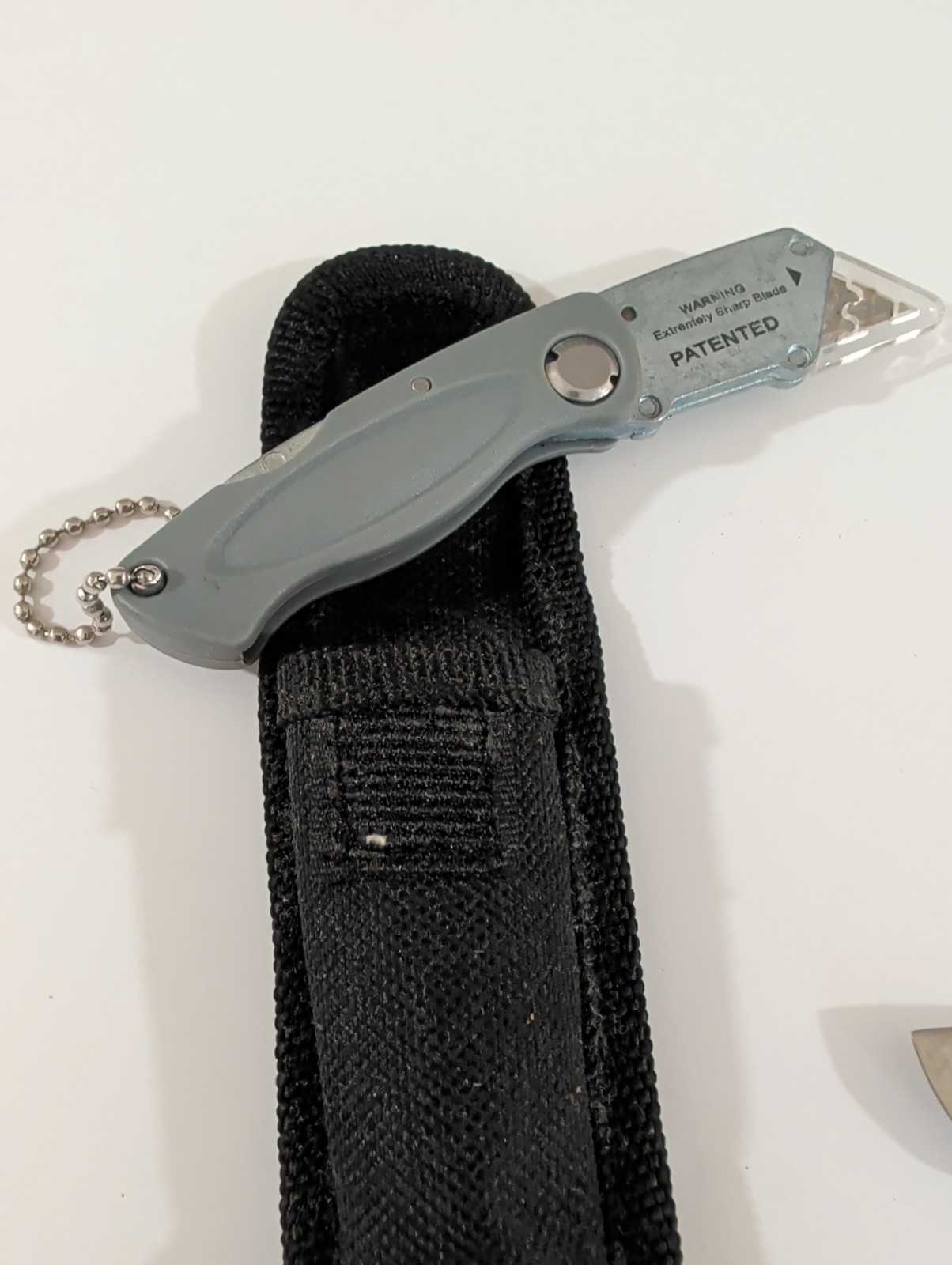Lot of 5 Pocket Knives and Utility Knife With Keychain and Scissors