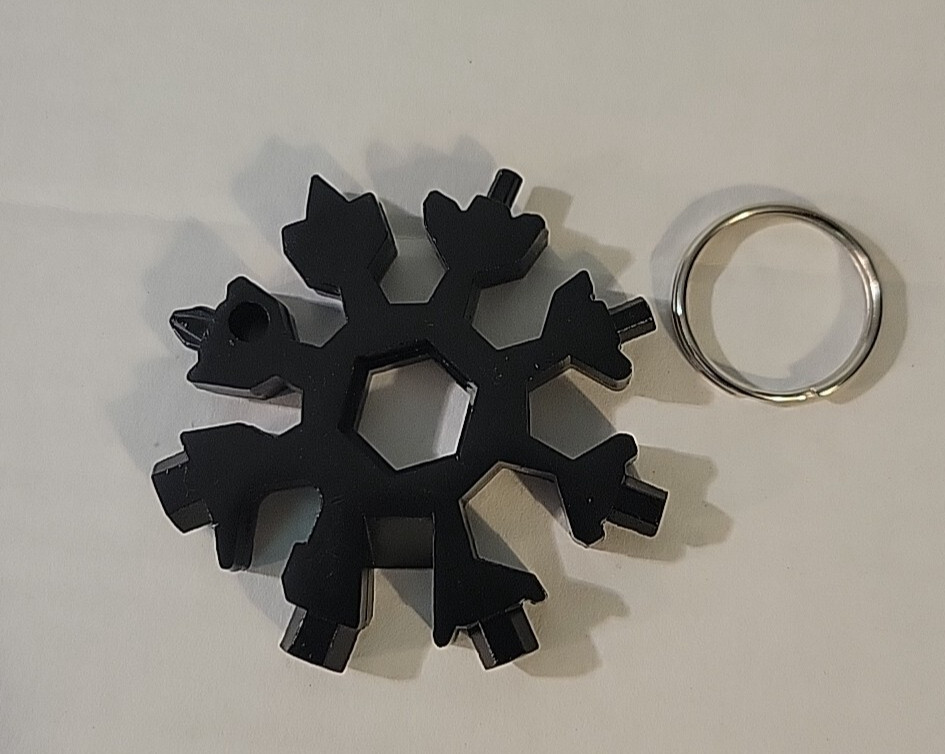 18-in-1 Stainless Multi-tool Snowflake Key Chain Screwdriver Bottle Opener bin2