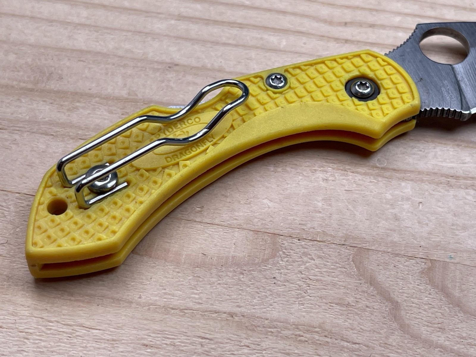 Spyderco Dragonfly Salt H1 Yellow Plain Edge Blade Folding Pocket Knife