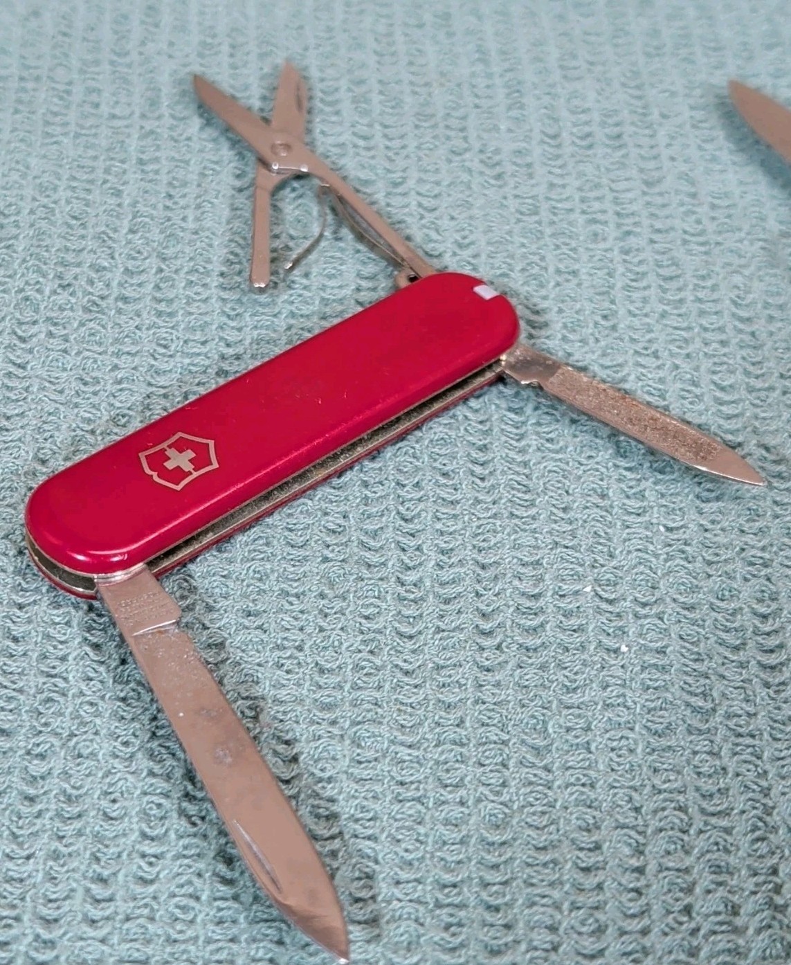 Pair Victorinox Swiss Army Knives Red Spartan 91mm & Classic SD 58mm Multi-Tools