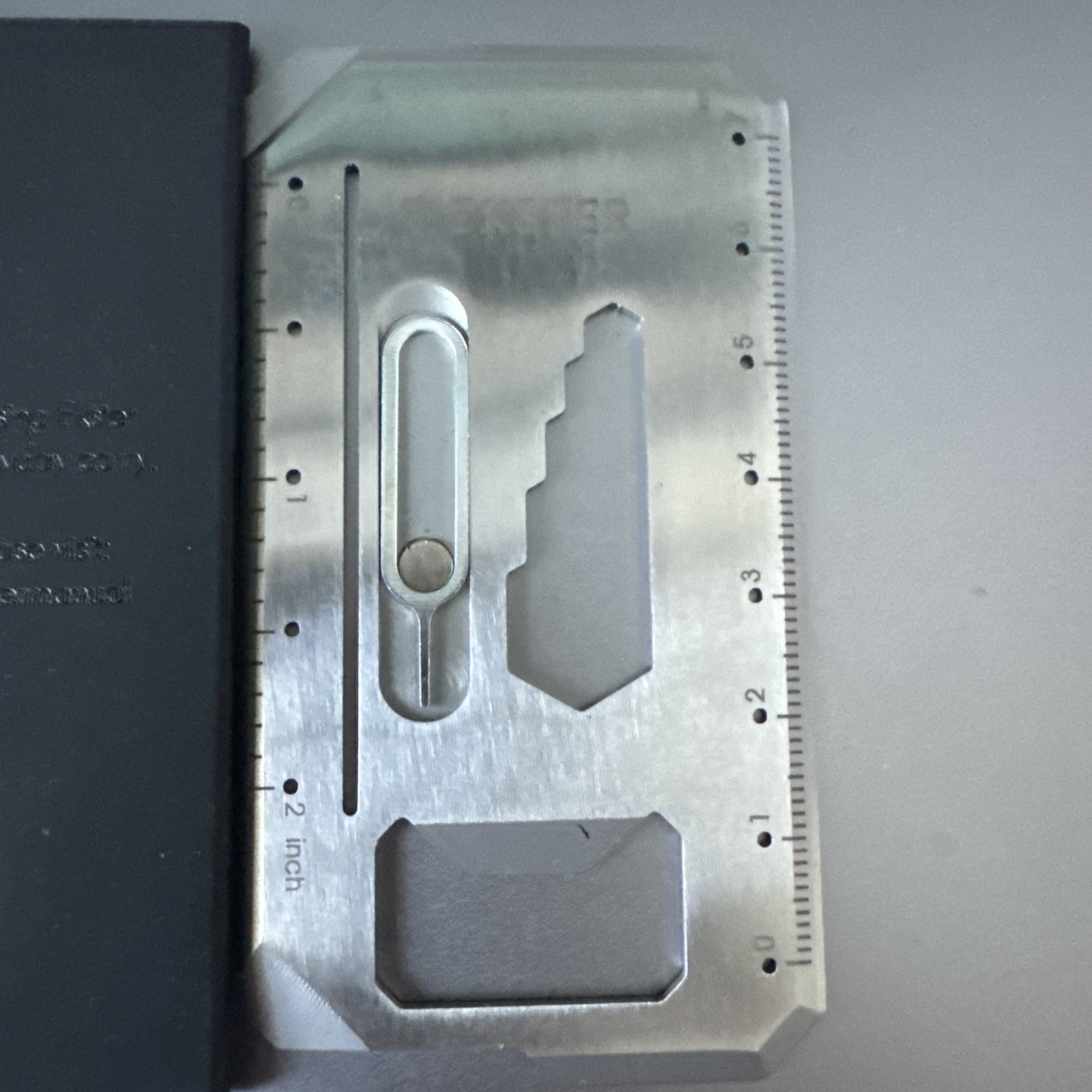 Ekster 8-in-1 Stainless Steel Tool Card – Silver