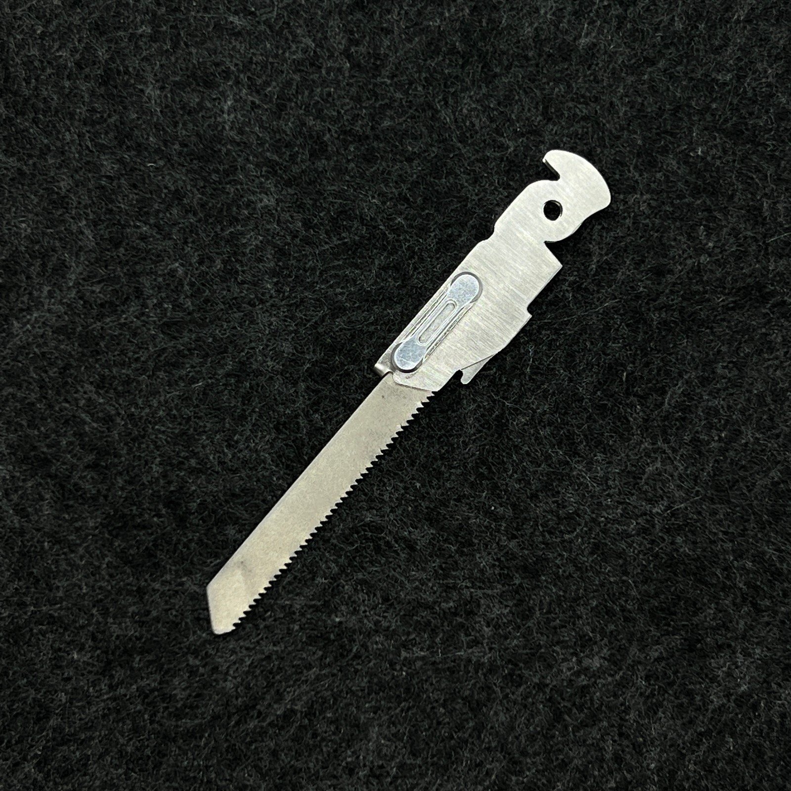Stainless steel Saw T-Shank Holder with Thumb Grip for Leatherman Free P4 ARC
