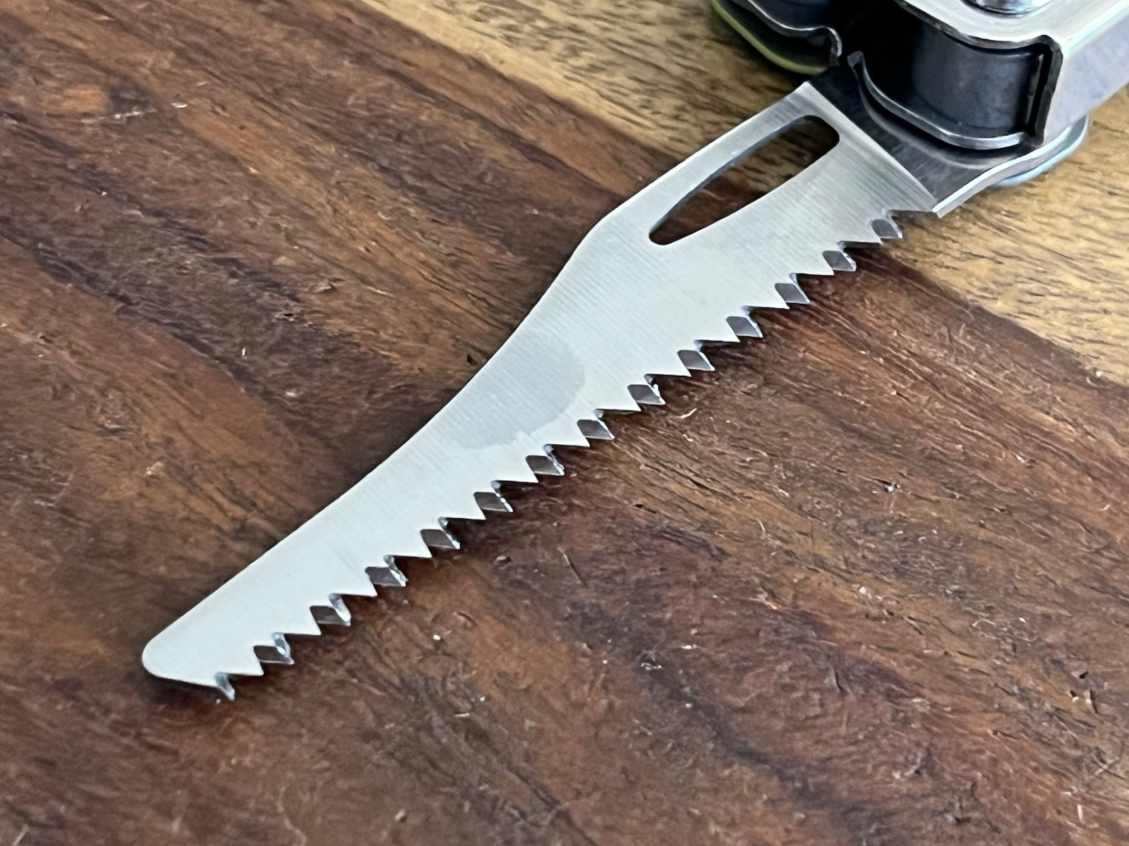 LEATHERMAN SIDEKICK® 14 Tool Stainless Steel Multi-Tool Green w/Nylon Sheath