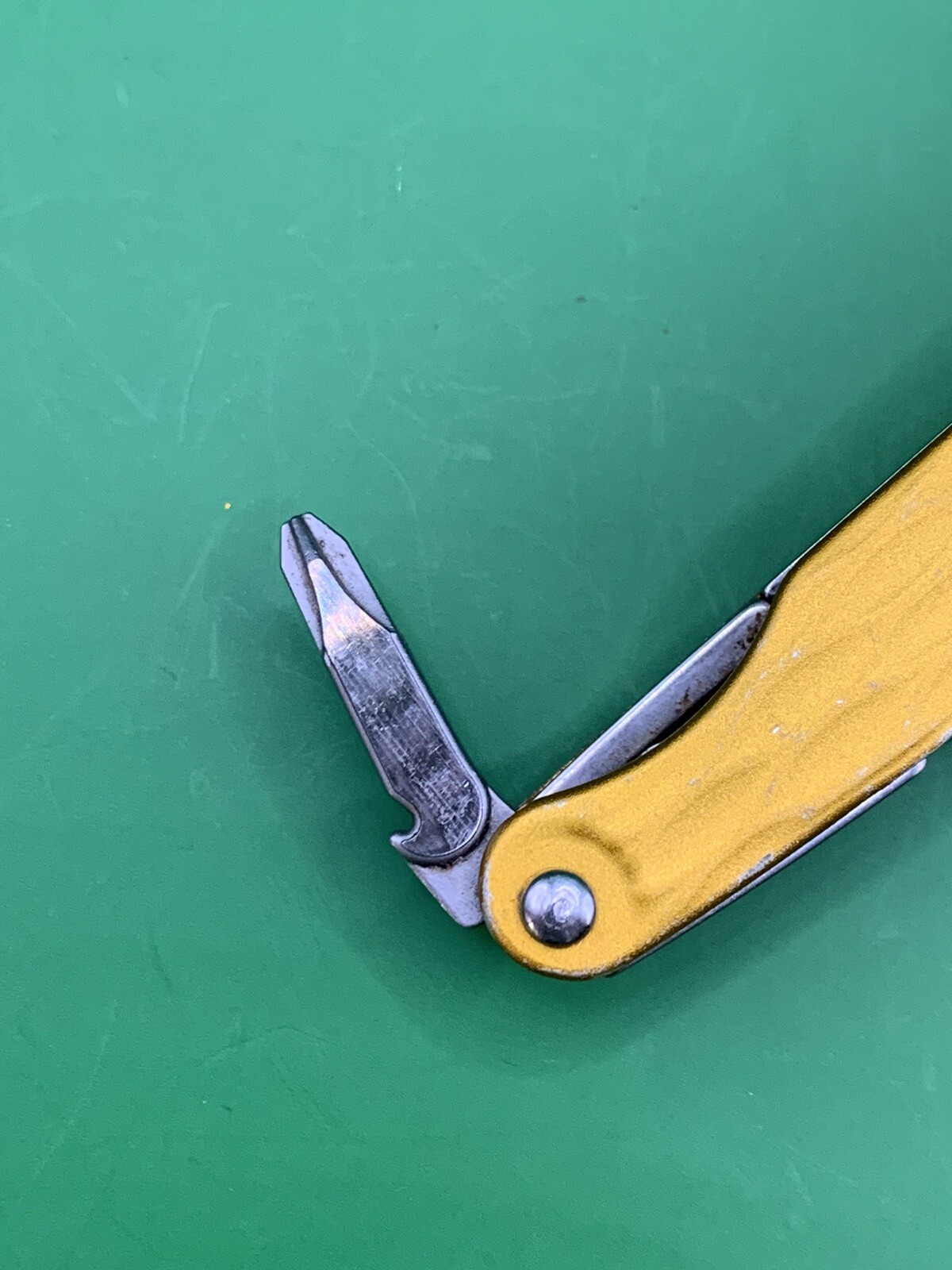 Leatherman Juice C2 Sunrise Yellow Multi-tool Rare Retired