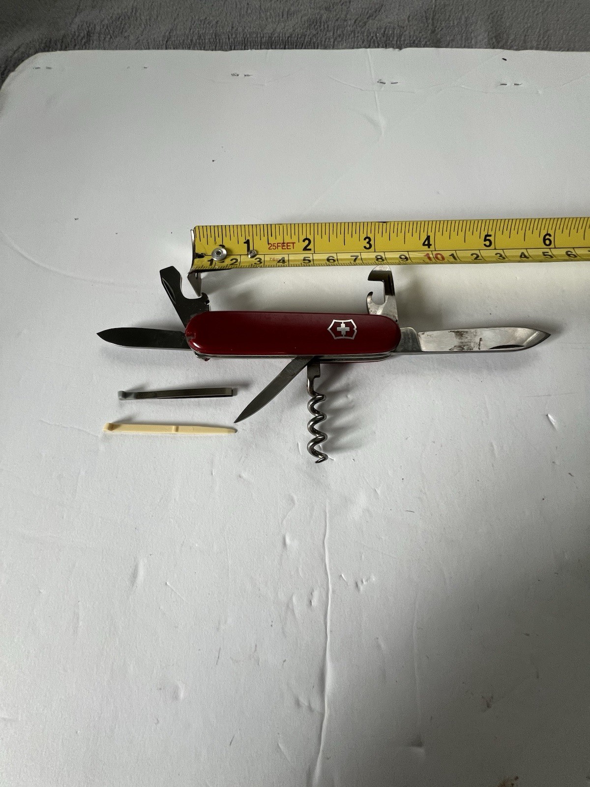 Victorinox Officier Suisse Red 6-Tool Knife Corkscrew 2.5in Stainless