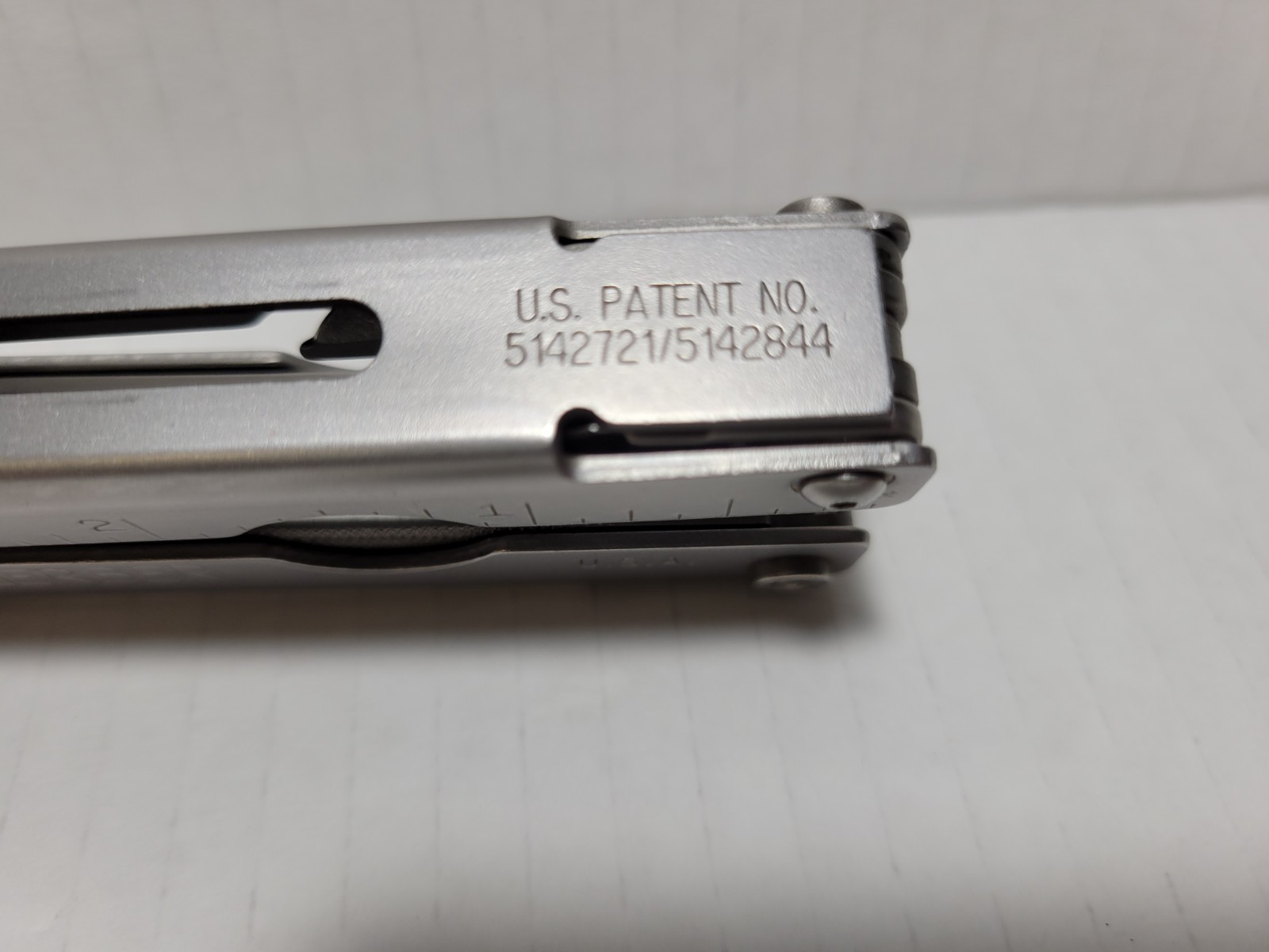Vintage Gerber Multi Plier Tool Patent 5142721/5142844 with Sheath USA