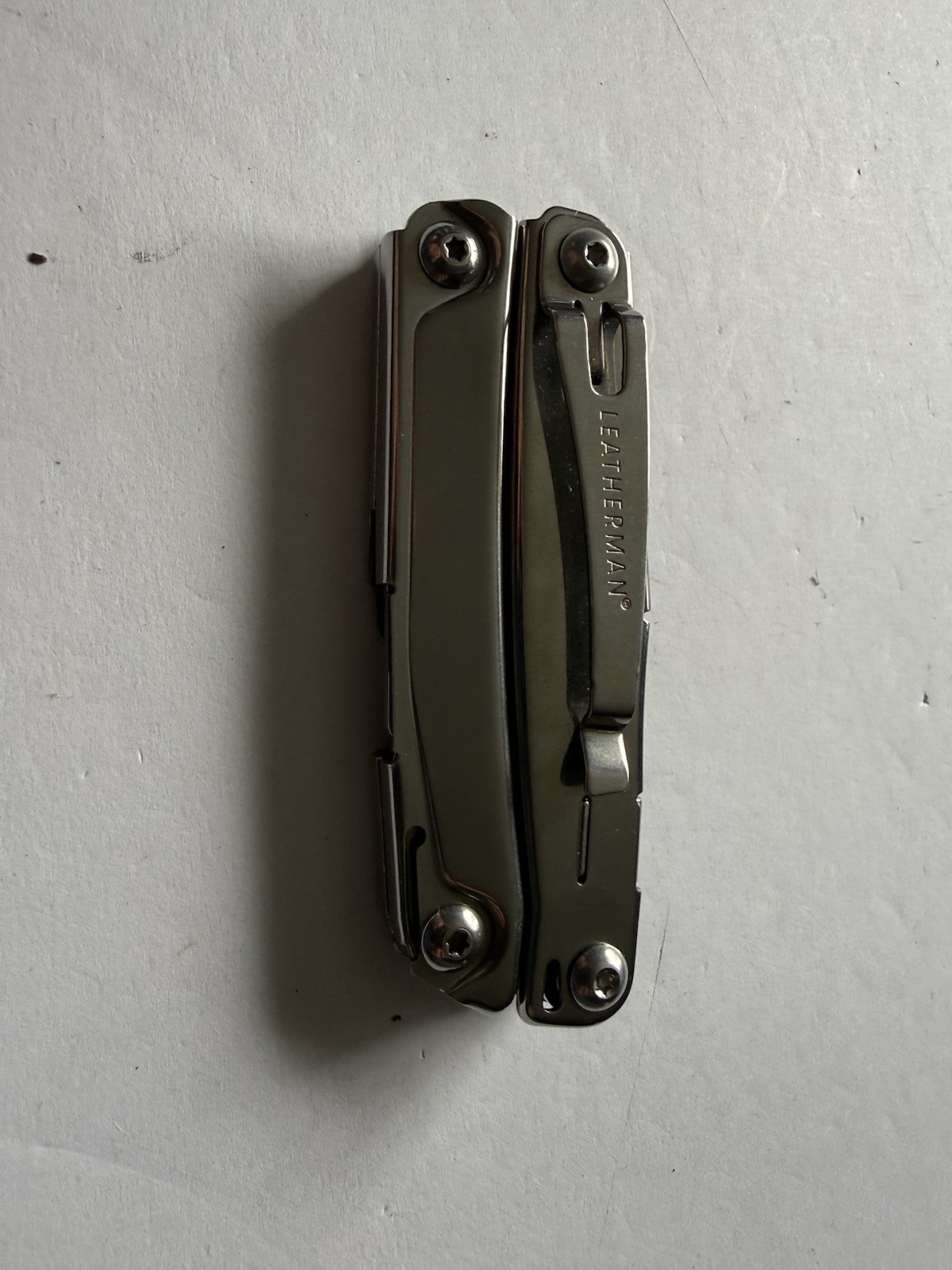 Leatherman Bolster Multi-Tool 12 Function Pliers Knife FAST SHIPPING