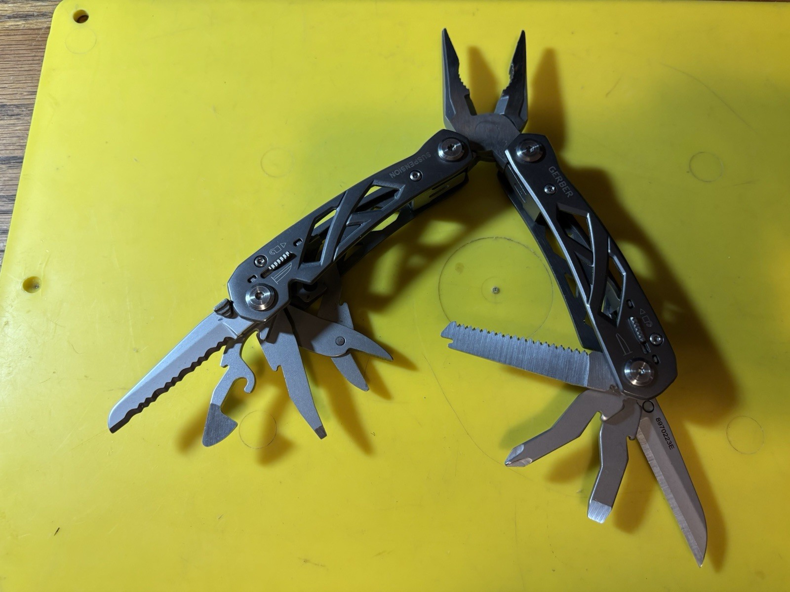 Gerber Suspension NXT Stainless Steel Multi-Tools Gray New WO/Box Never Use LG