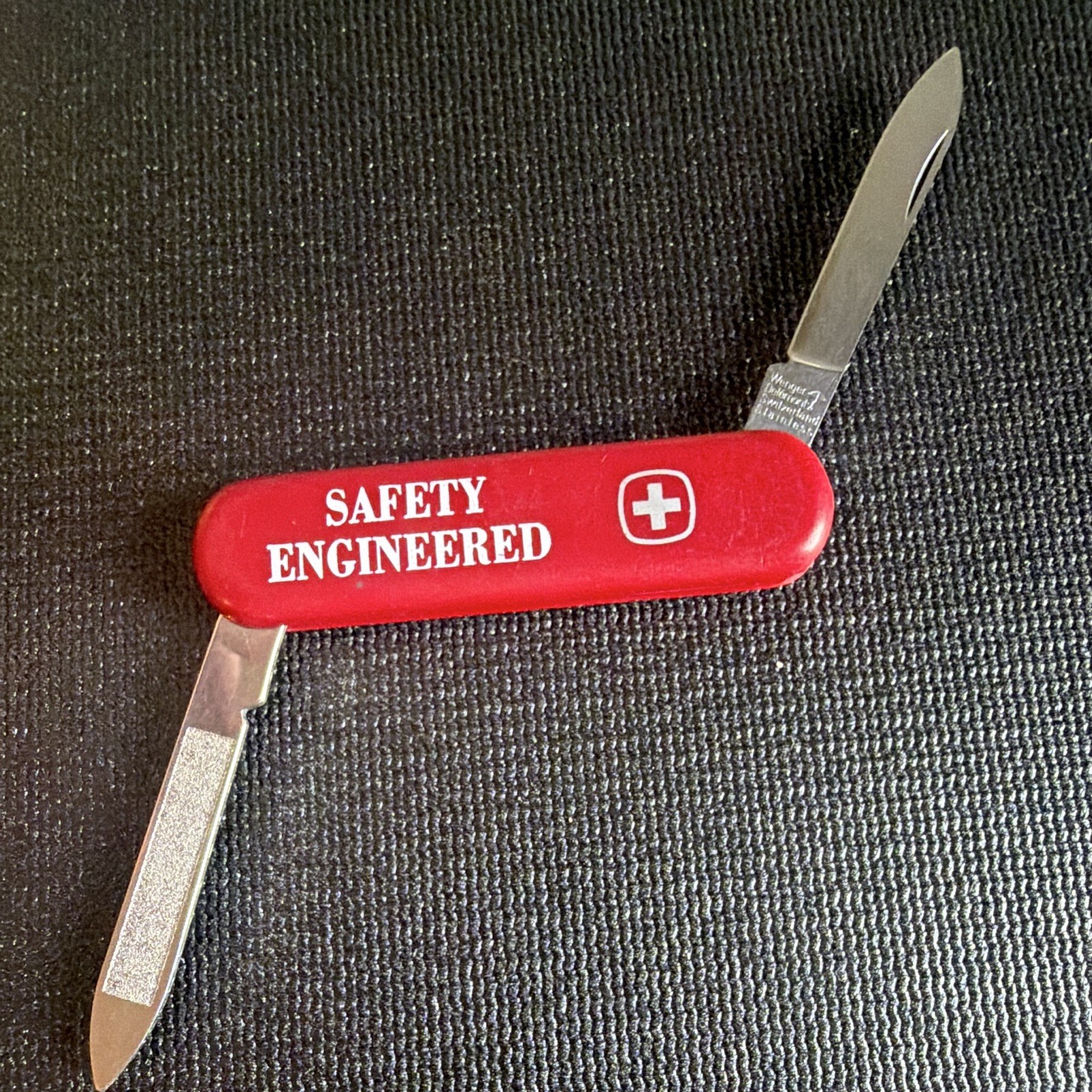 Wenger Delemont Swiss Pocket Knife Multi-Tool Red Stainless w/ Knife Nail File
