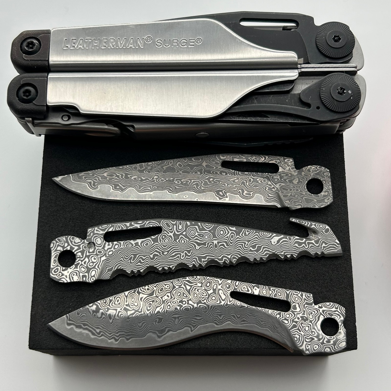 [USA Stock] – VG10 Damascus MAIN BLADE for Leatherman SURGE Premium