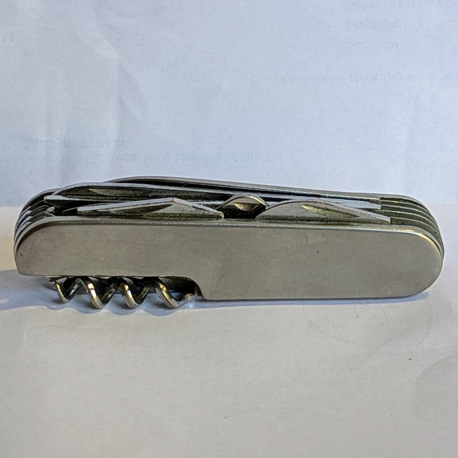 14-Function Multifunction Stainless Steel Pocket Knife with 11 Flip-out Tools