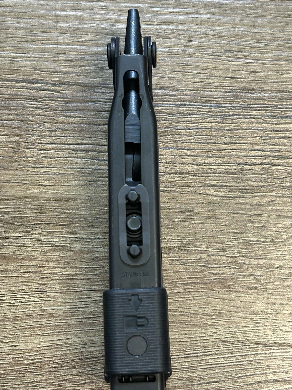 Gerber MP600 Black Oxide Multi-Tool With Sheath Carrying Case
