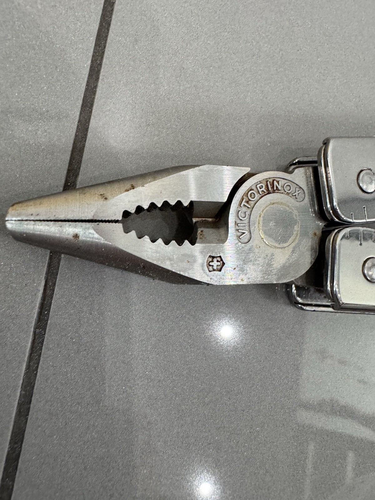 Vtg Victorinox SwissTool Pat Pend Swiss Army Knife Multi Tool Plier