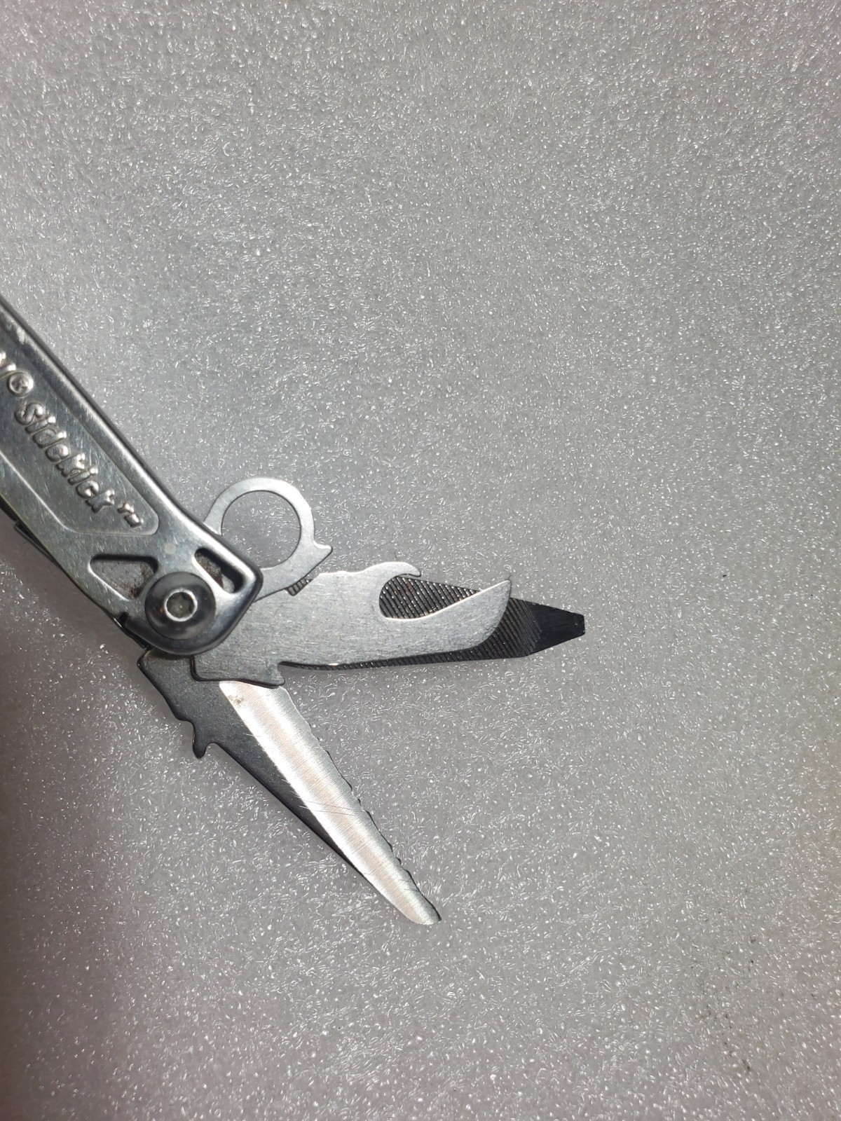Leatherman Sidekick Multi-tool Stainless Steel With Clip Knife Pliers Saw