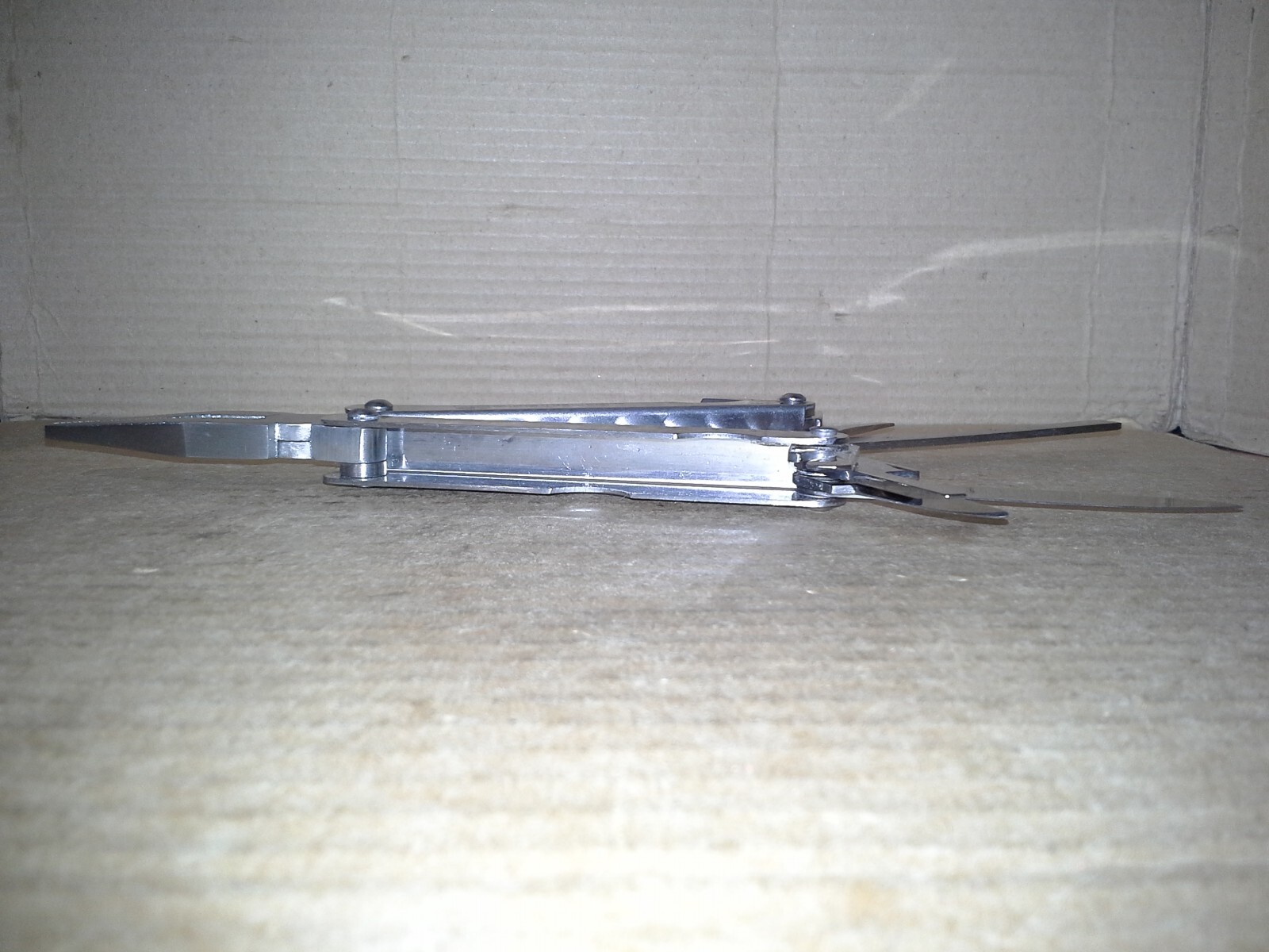 Sheffield Stainless multi tool Made in China Working , VGC