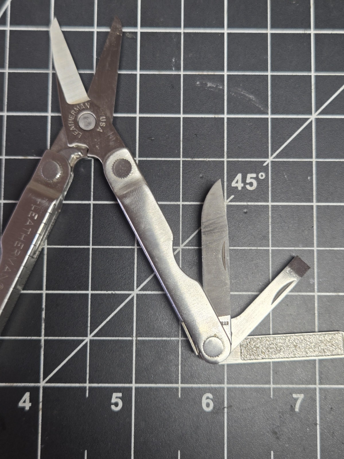 Leatherman Micra Stainless 10 Multi-Tool Pats Pend Camping Hiking Fishing
