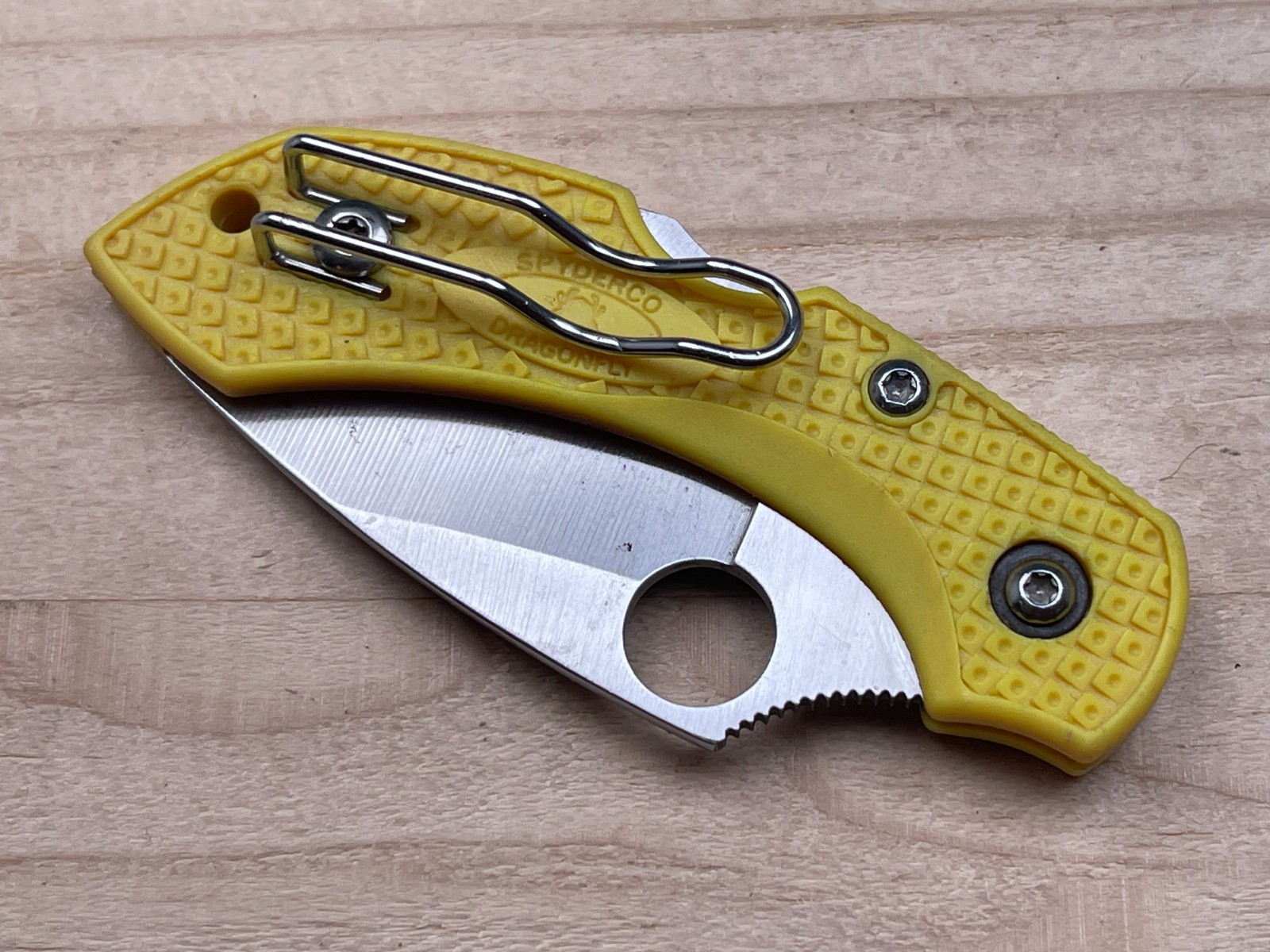 Spyderco Dragonfly Salt H1 Yellow Plain Edge Blade Folding Pocket Knife