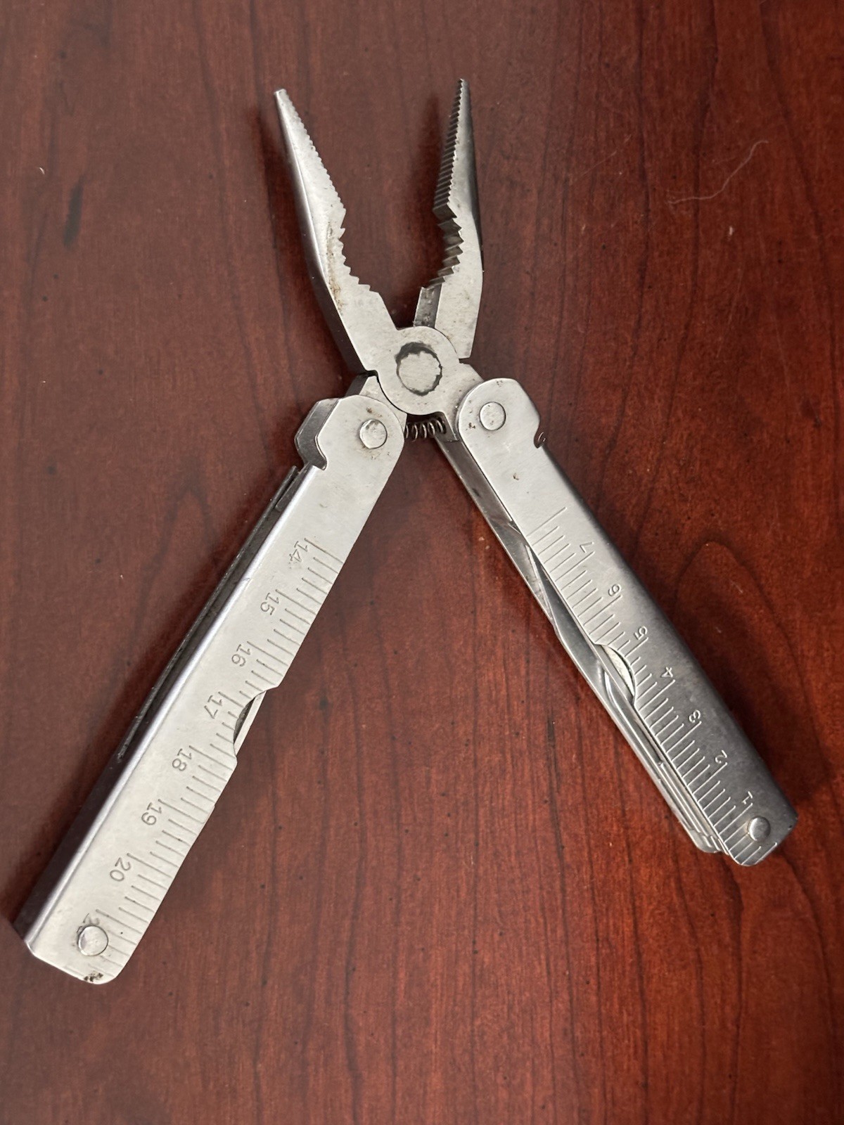 Winchester Stainless Multi-Function Tool-Folding Pliers & Utility Knives &Tools